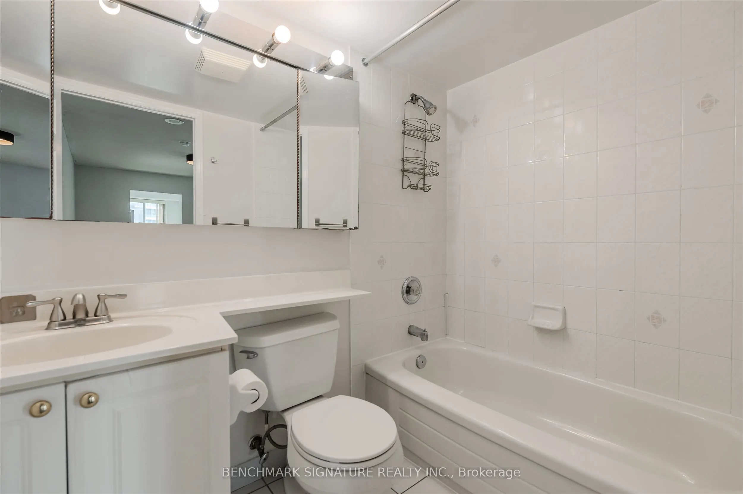 3 Pemberton Avenue, #608