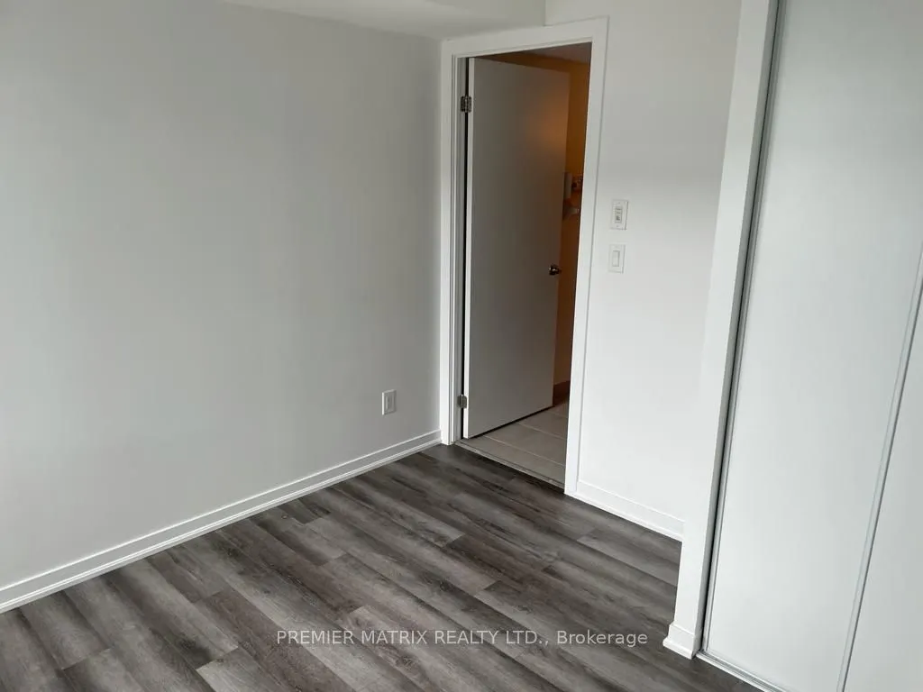 20 Joe Shuster Way, #1211