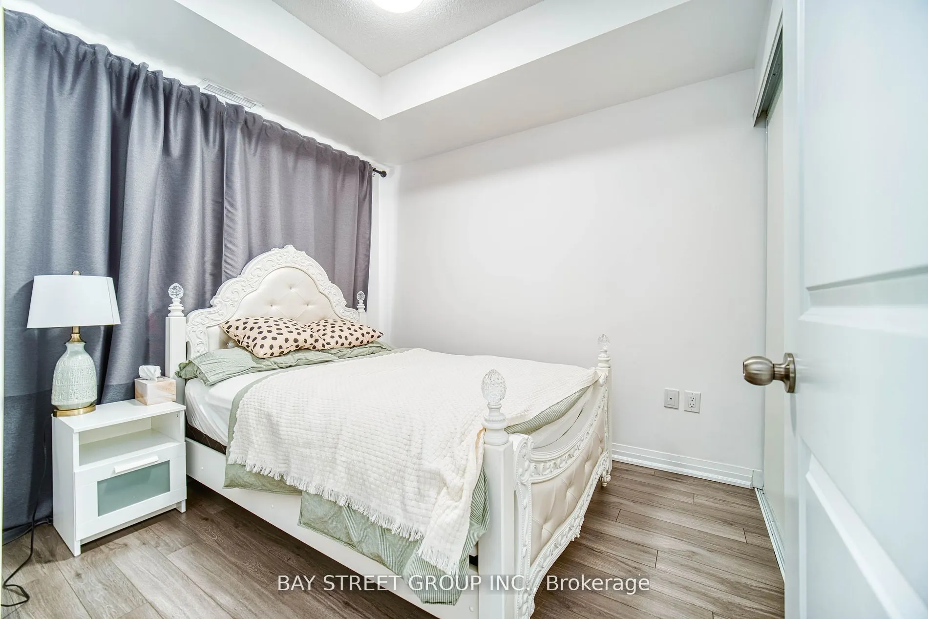 741 Sheppard Avenue W, #707