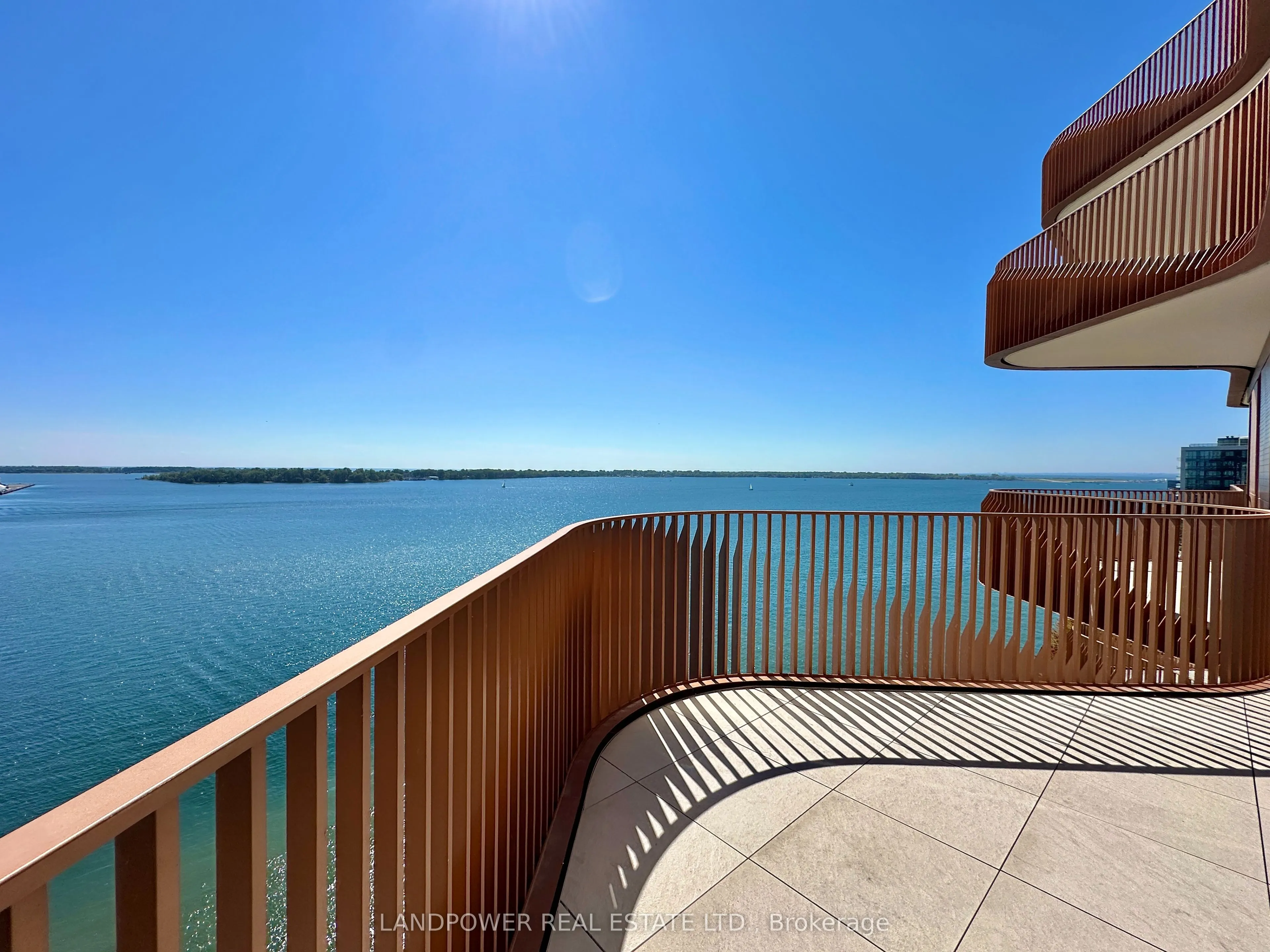 155 Merchants' Wharf, #1111