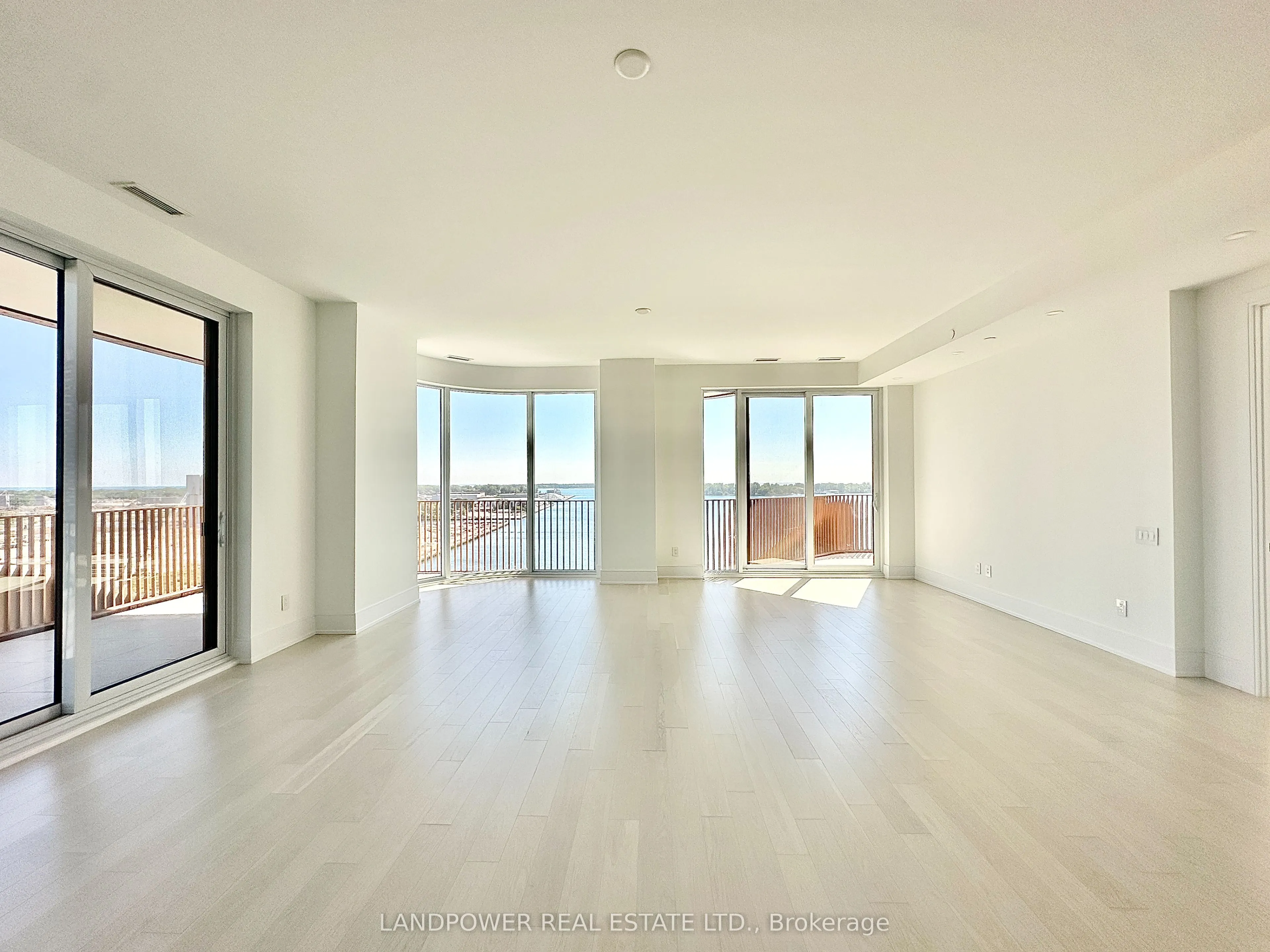 155 Merchants' Wharf, #1111