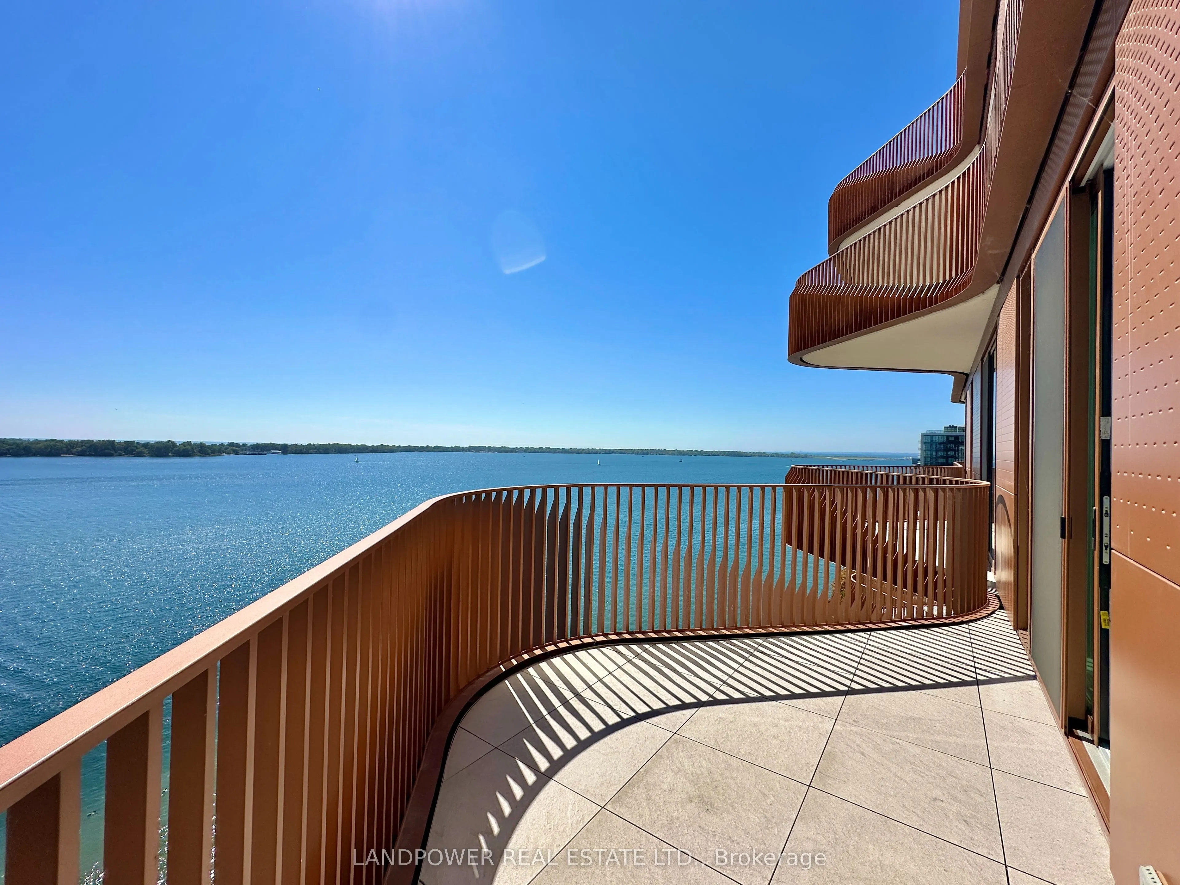 155 Merchants' Wharf, #1111
