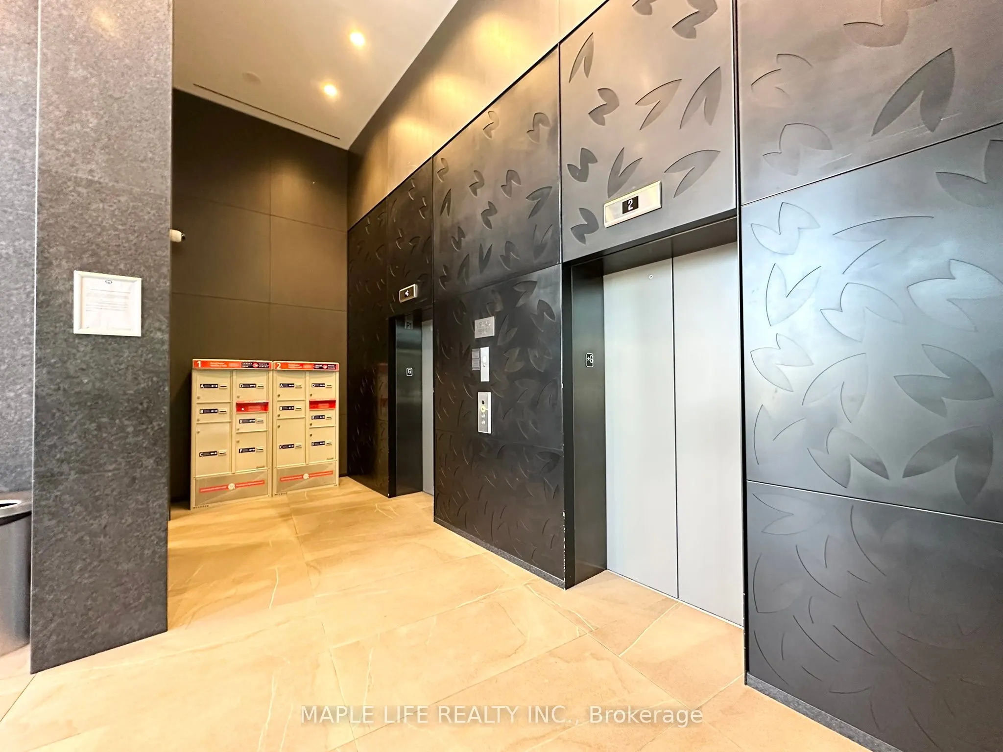 12 Bonnycastle Street, #823