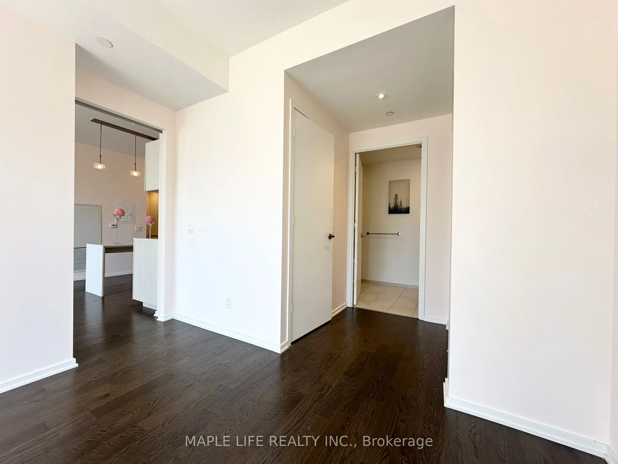 12 Bonnycastle Street, #823