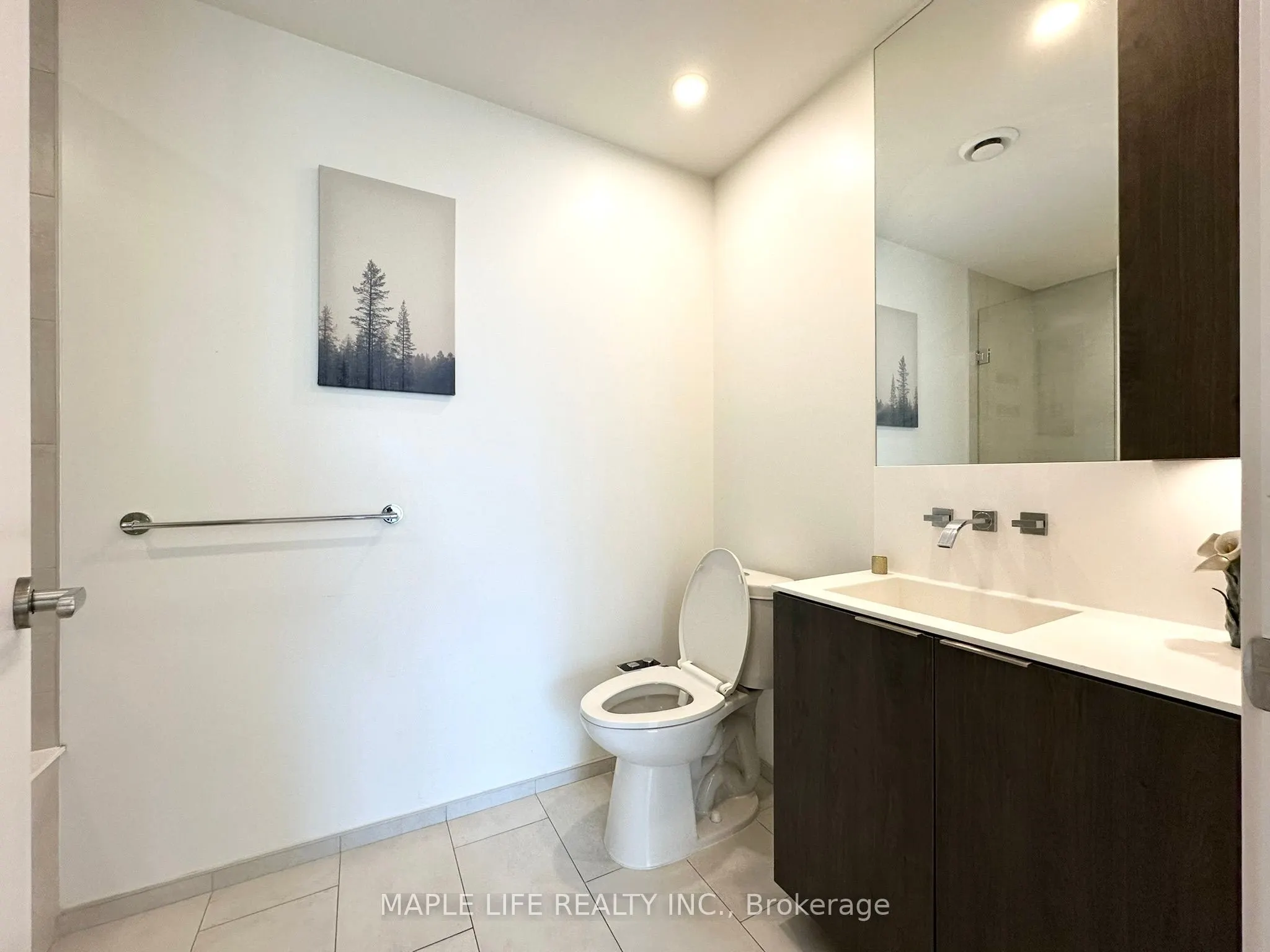 12 Bonnycastle Street, #823