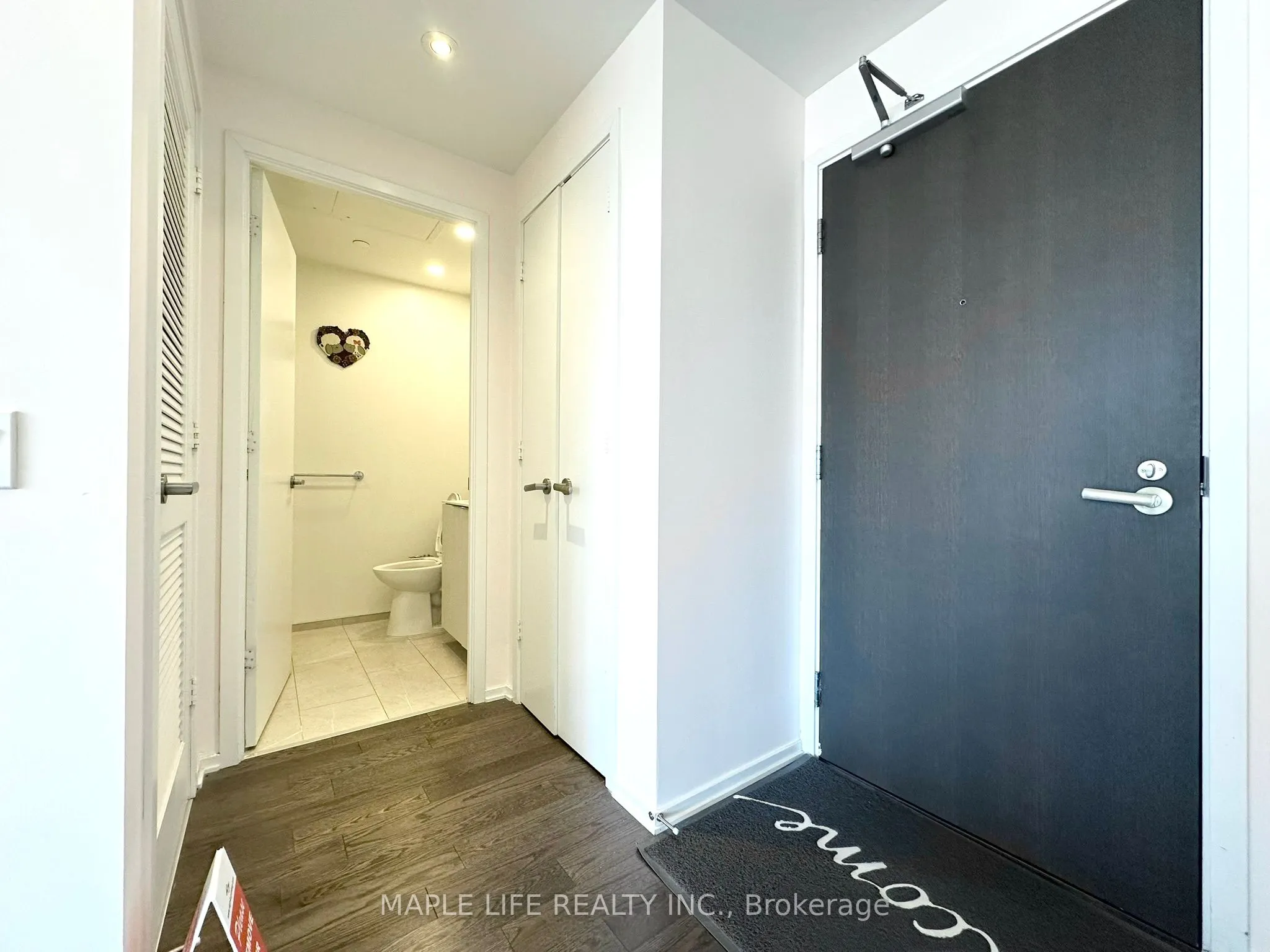 12 Bonnycastle Street, #823