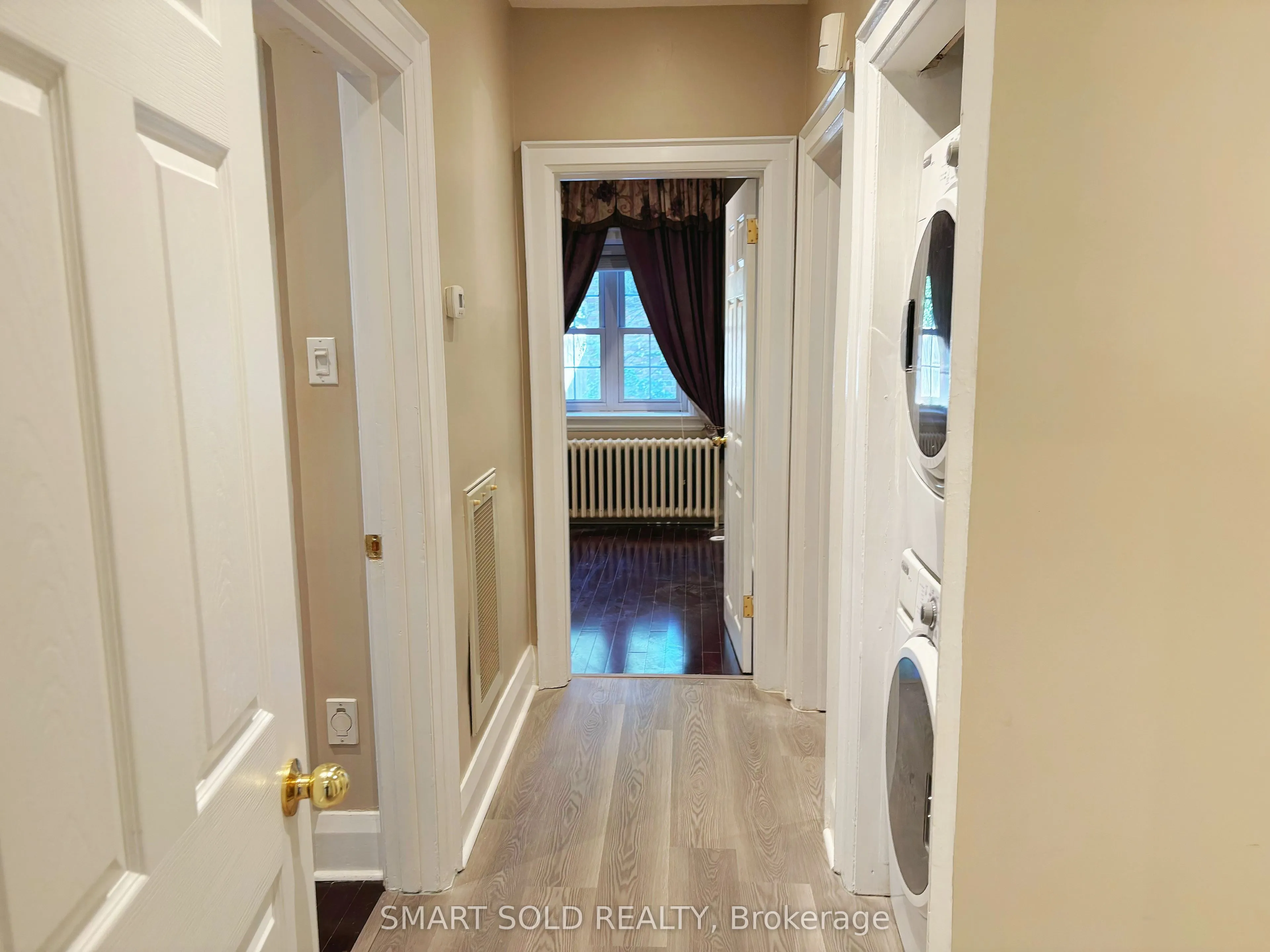 889 Avenue Road, #1ST FL
