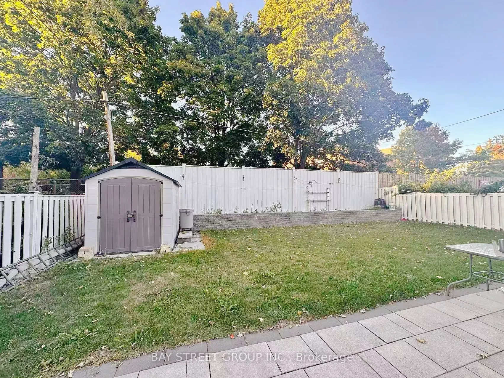 24 Wyvern Road, #Ground and lower