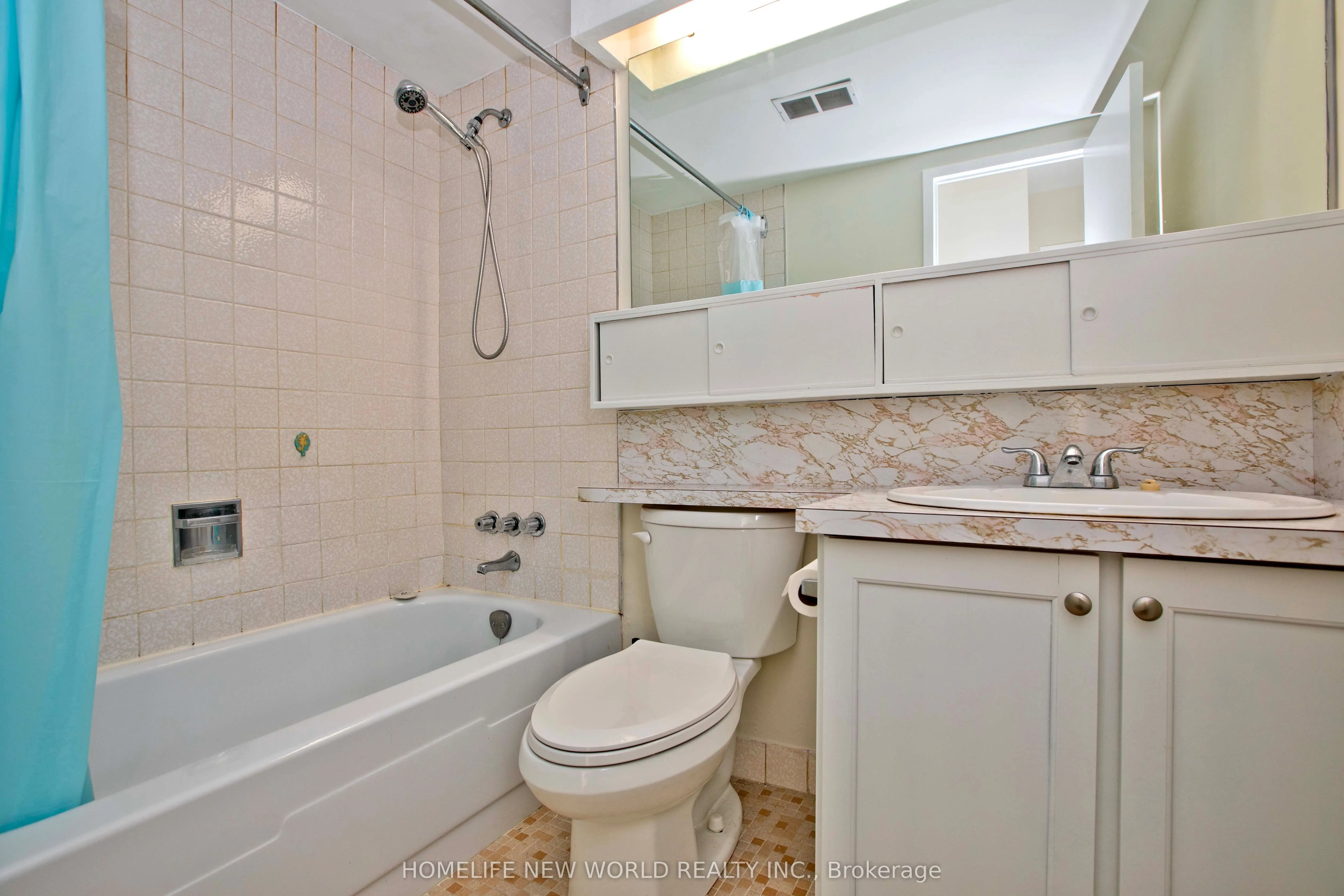 20 Forest Manor Road, #702