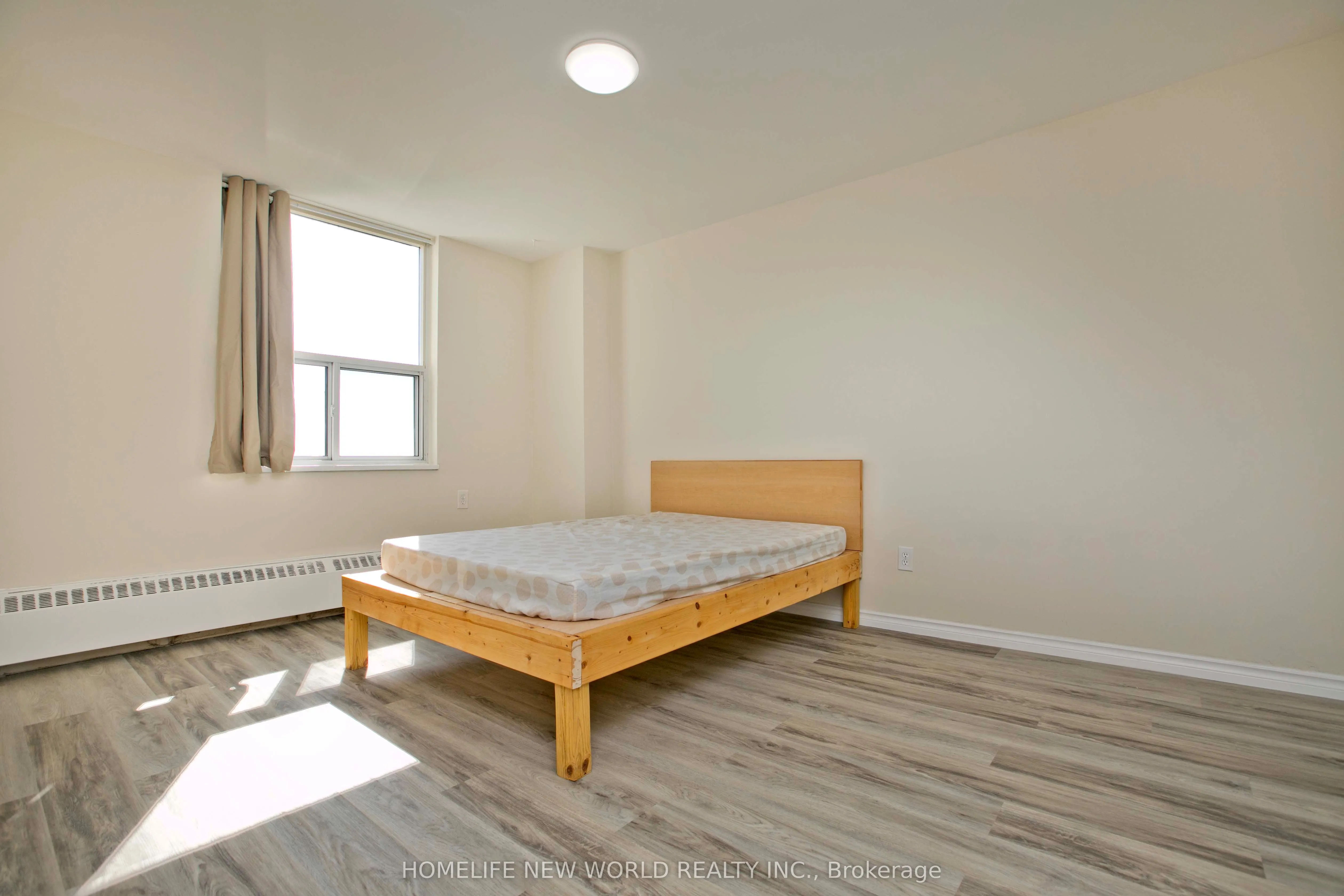 20 Forest Manor Road, #702