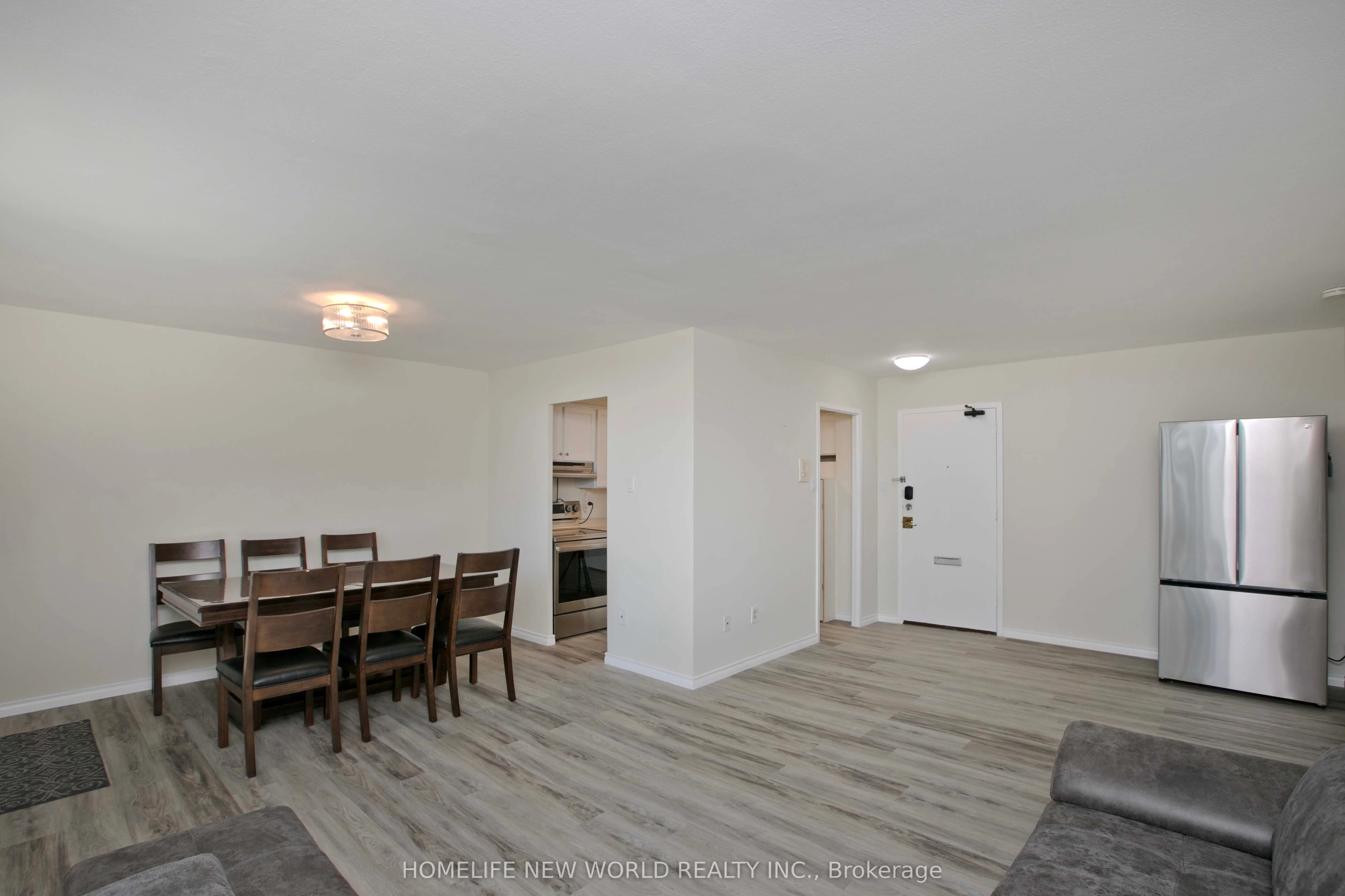 20 Forest Manor Road, #702