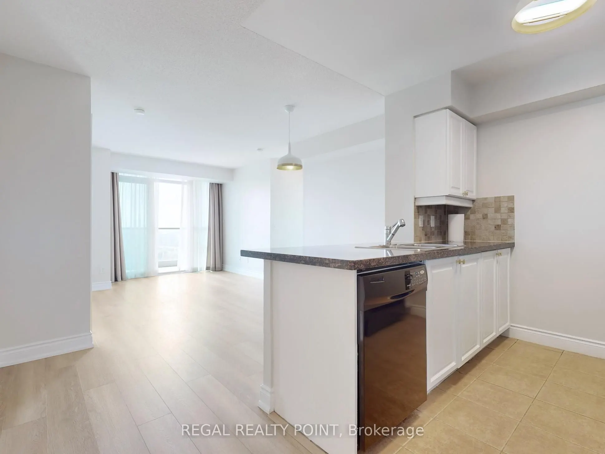25 Greenview Avenue, #2118