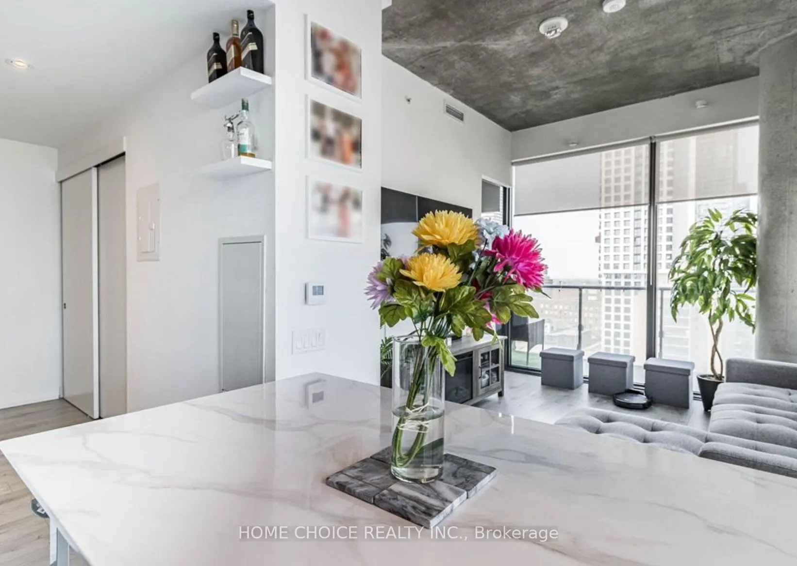 161 Roehampton Avenue, #2103