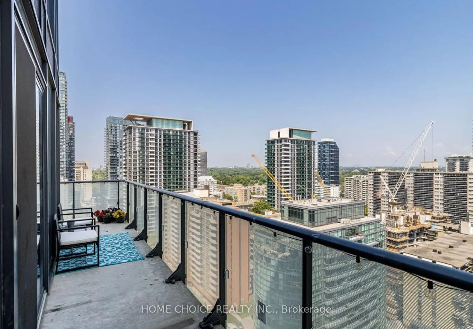 161 Roehampton Avenue, #2103