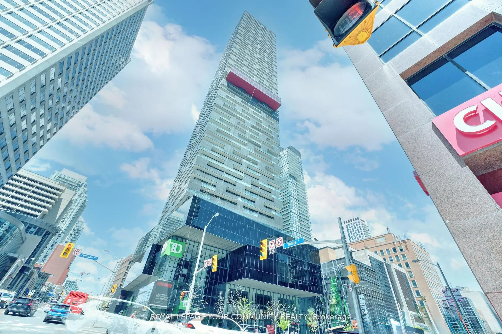 8 Eglinton Avenue E, #1808