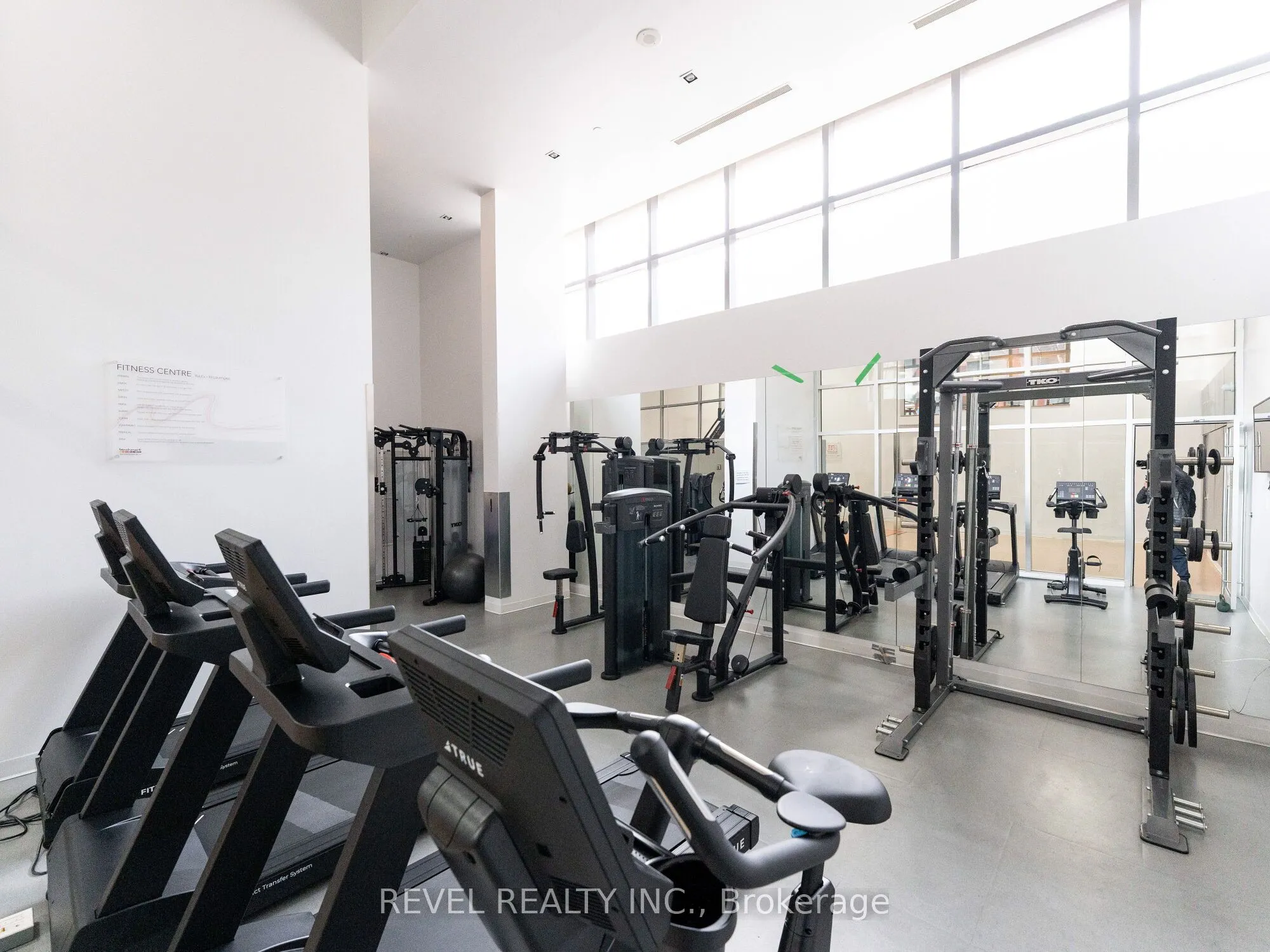 15 Fort York Boulevard E, #1208
