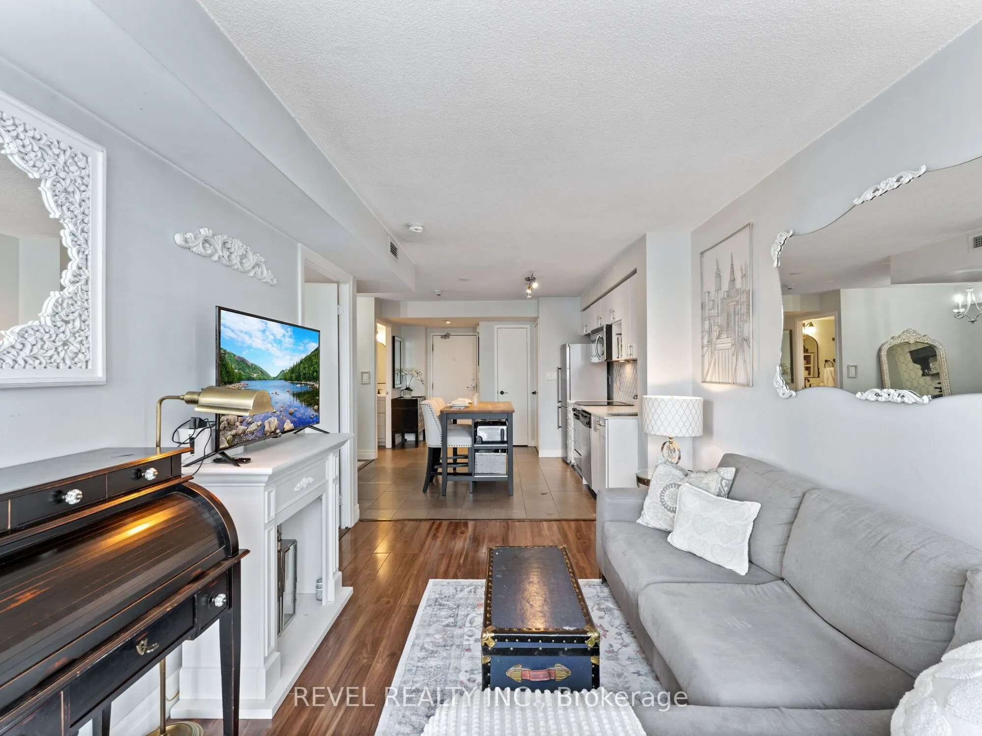 15 Fort York Boulevard E, #1208