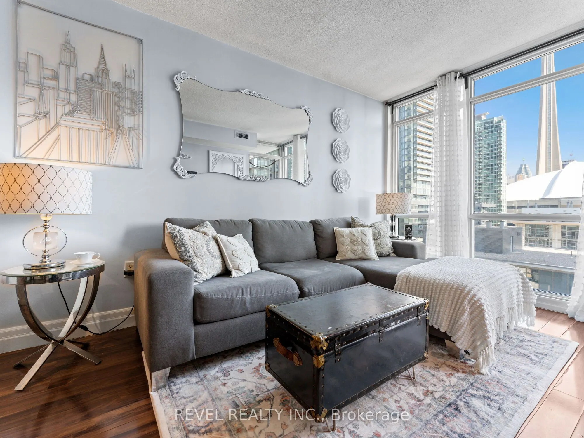 15 Fort York Boulevard E, #1208