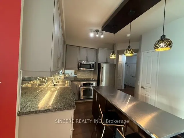 1121 Bay Street, #1701