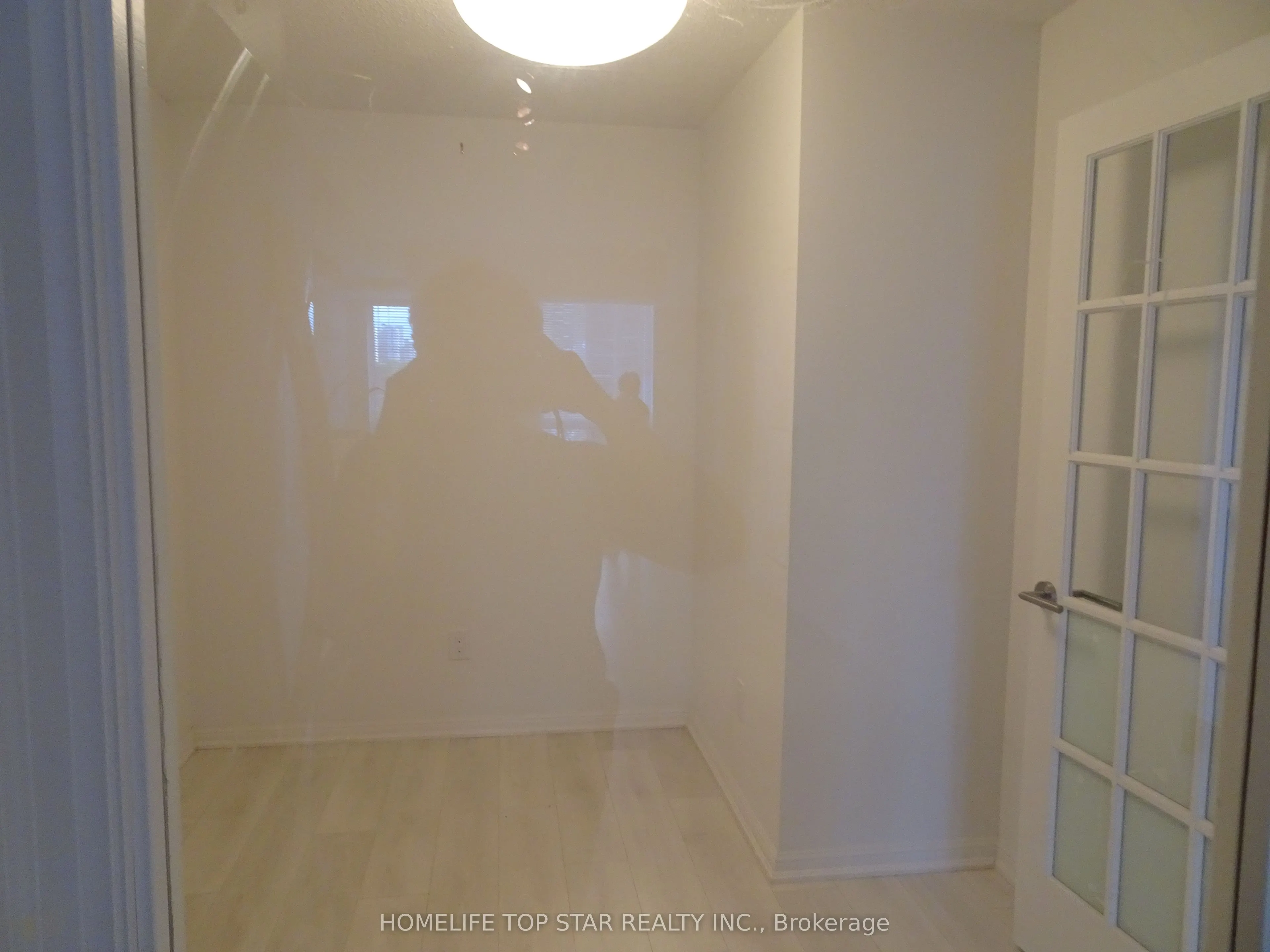 400 Adelaide Street E, #715