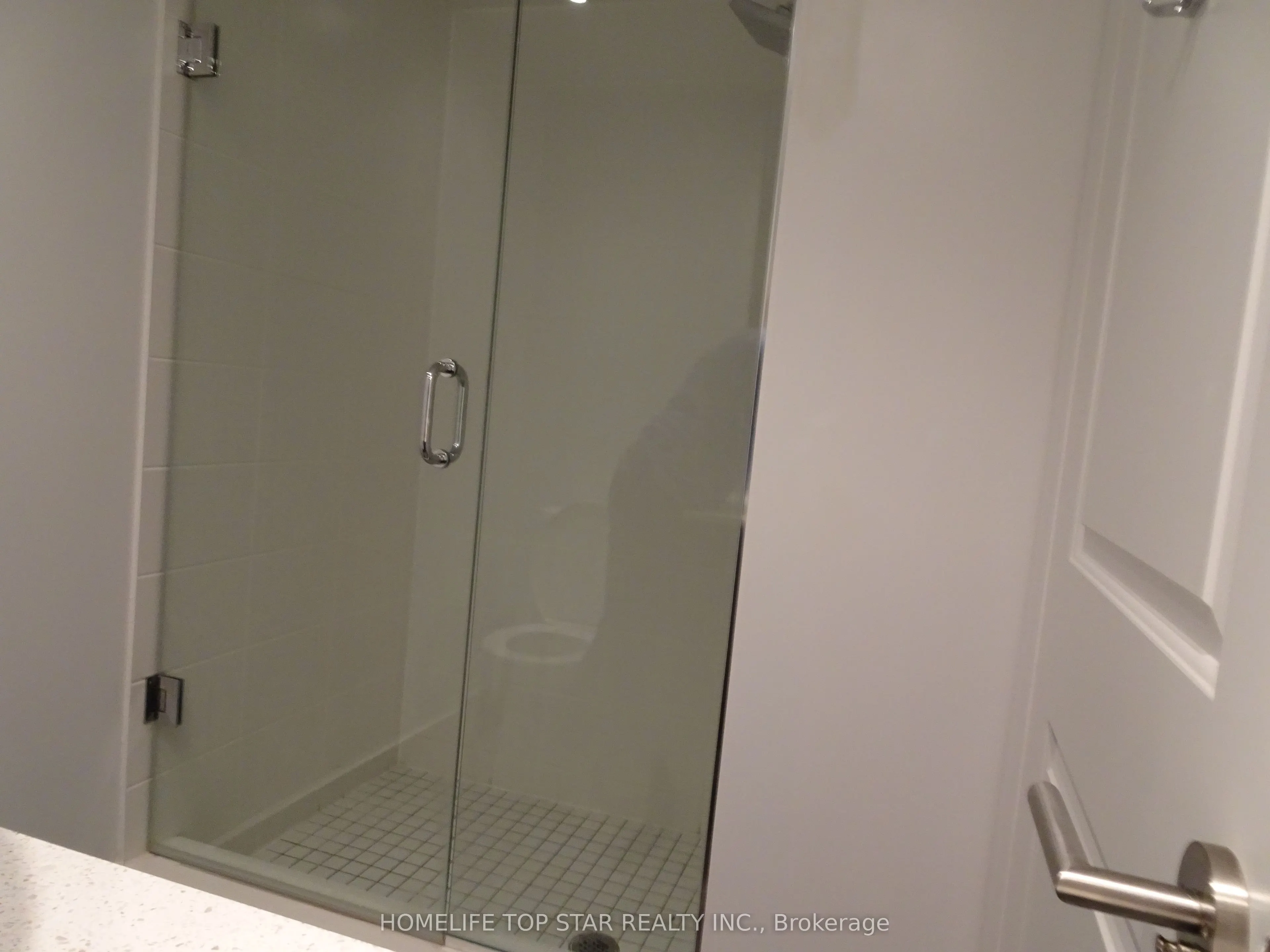 400 Adelaide Street E, #715