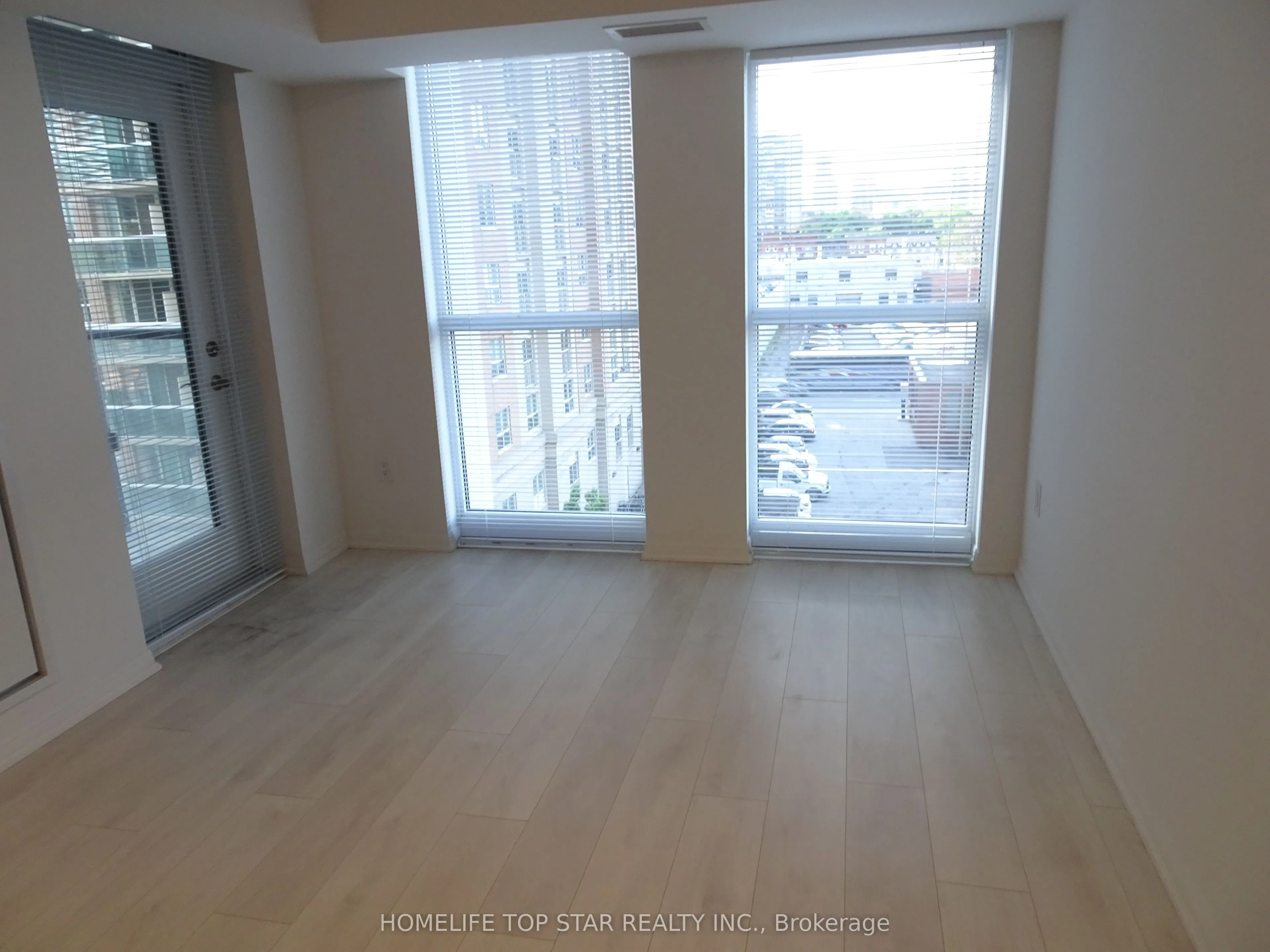 400 Adelaide Street E, #715