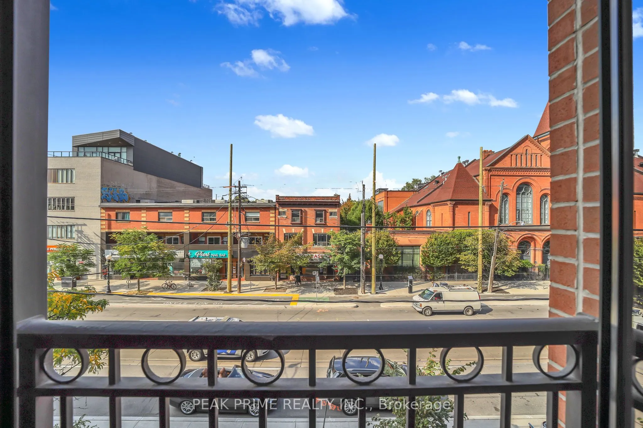 308 Palmerston Avenue, #306