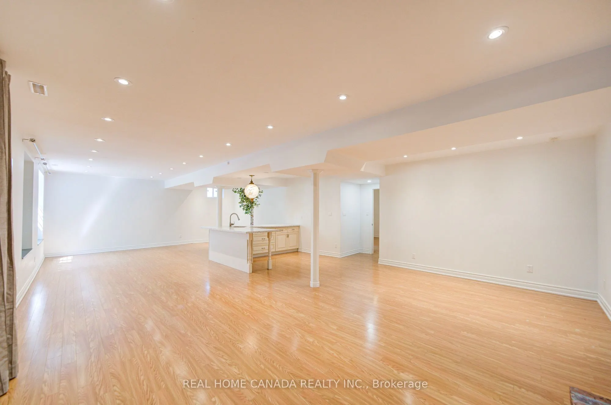 20 Saddletree Drive