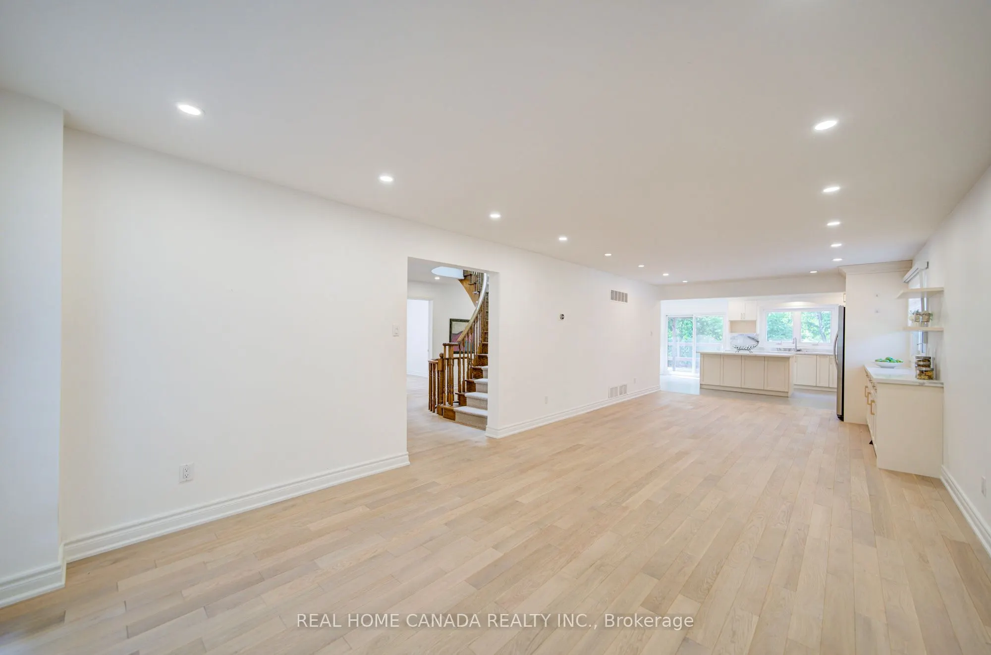 20 Saddletree Drive