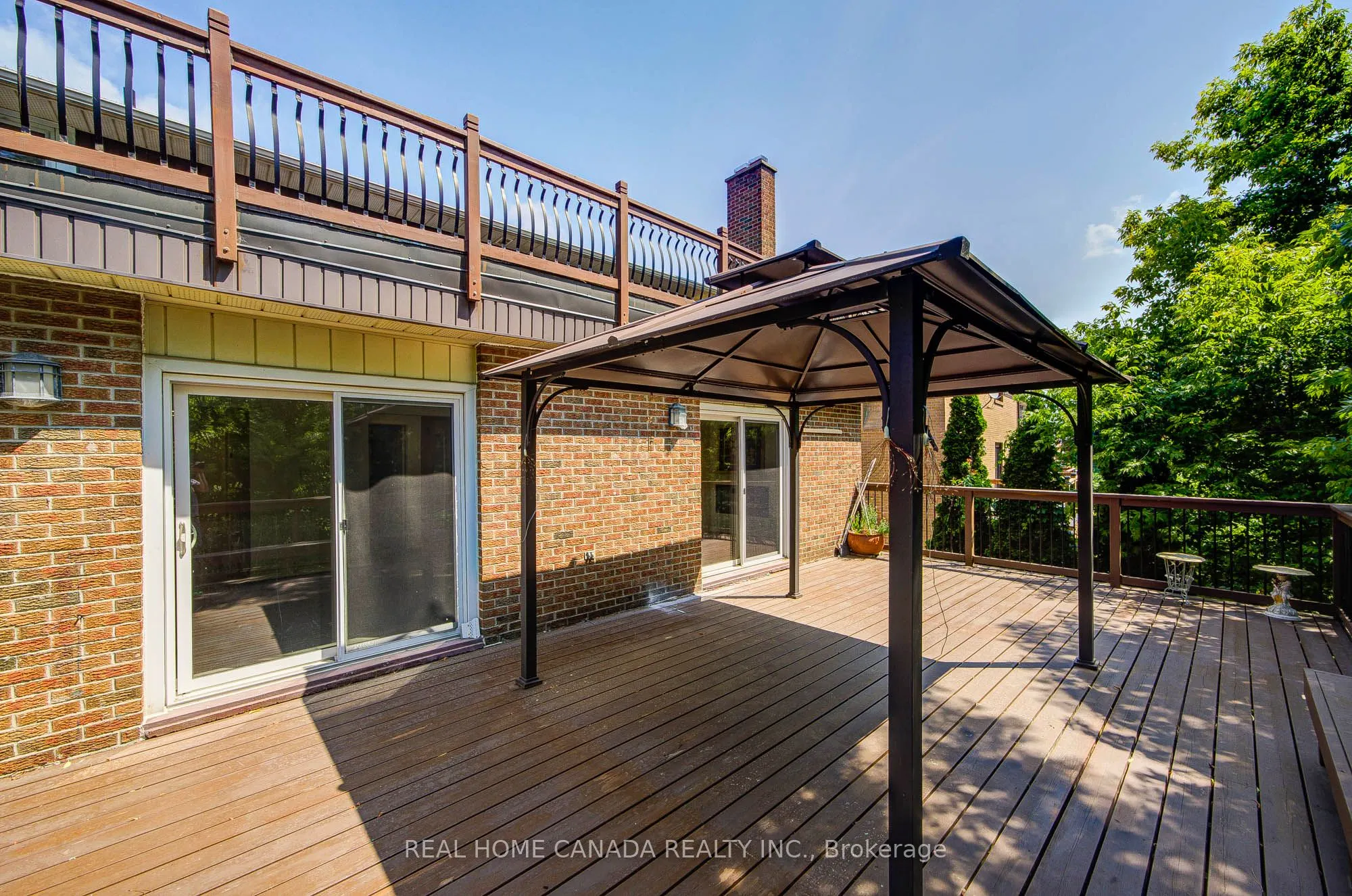 20 Saddletree Drive