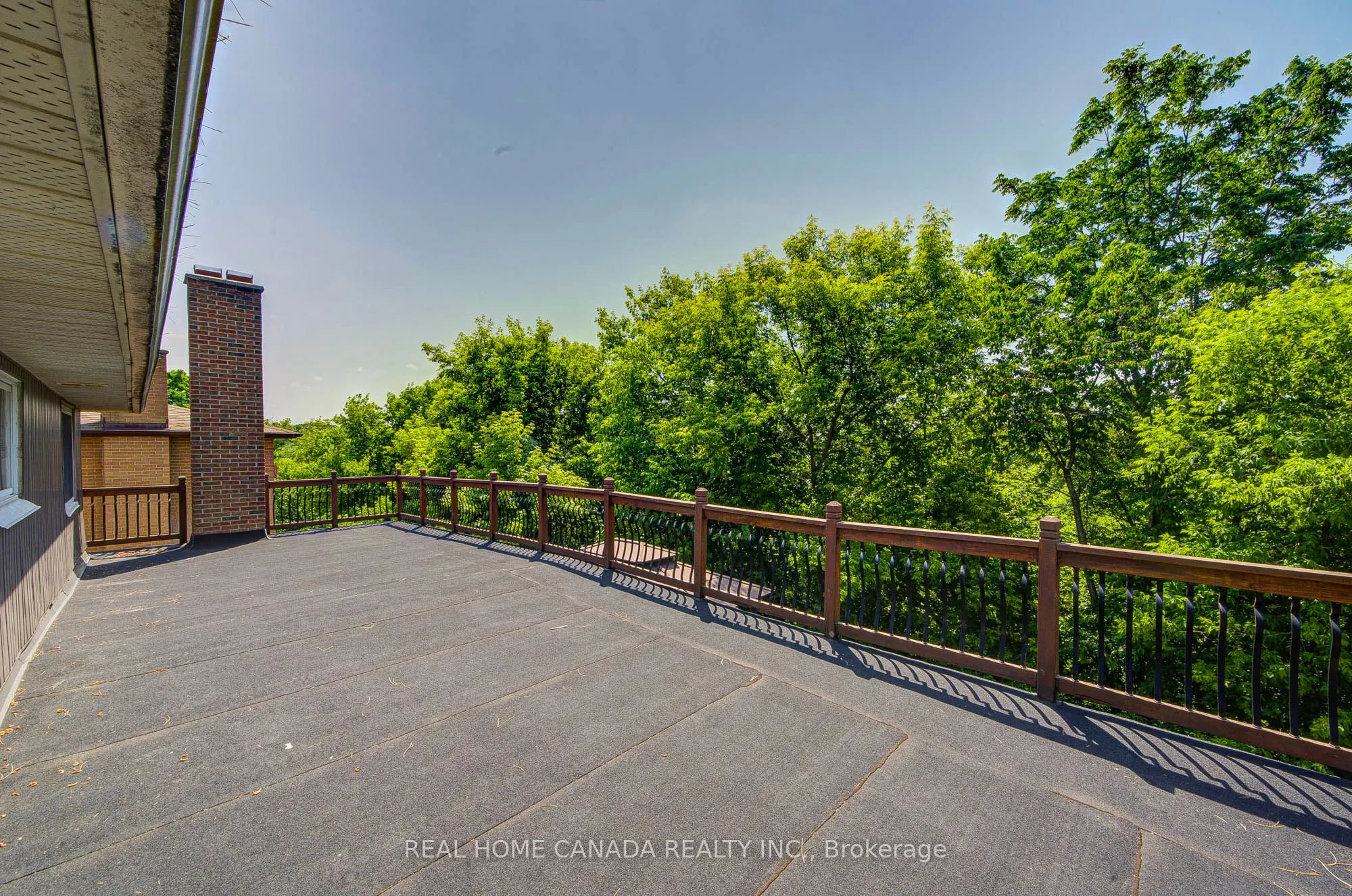 20 Saddletree Drive