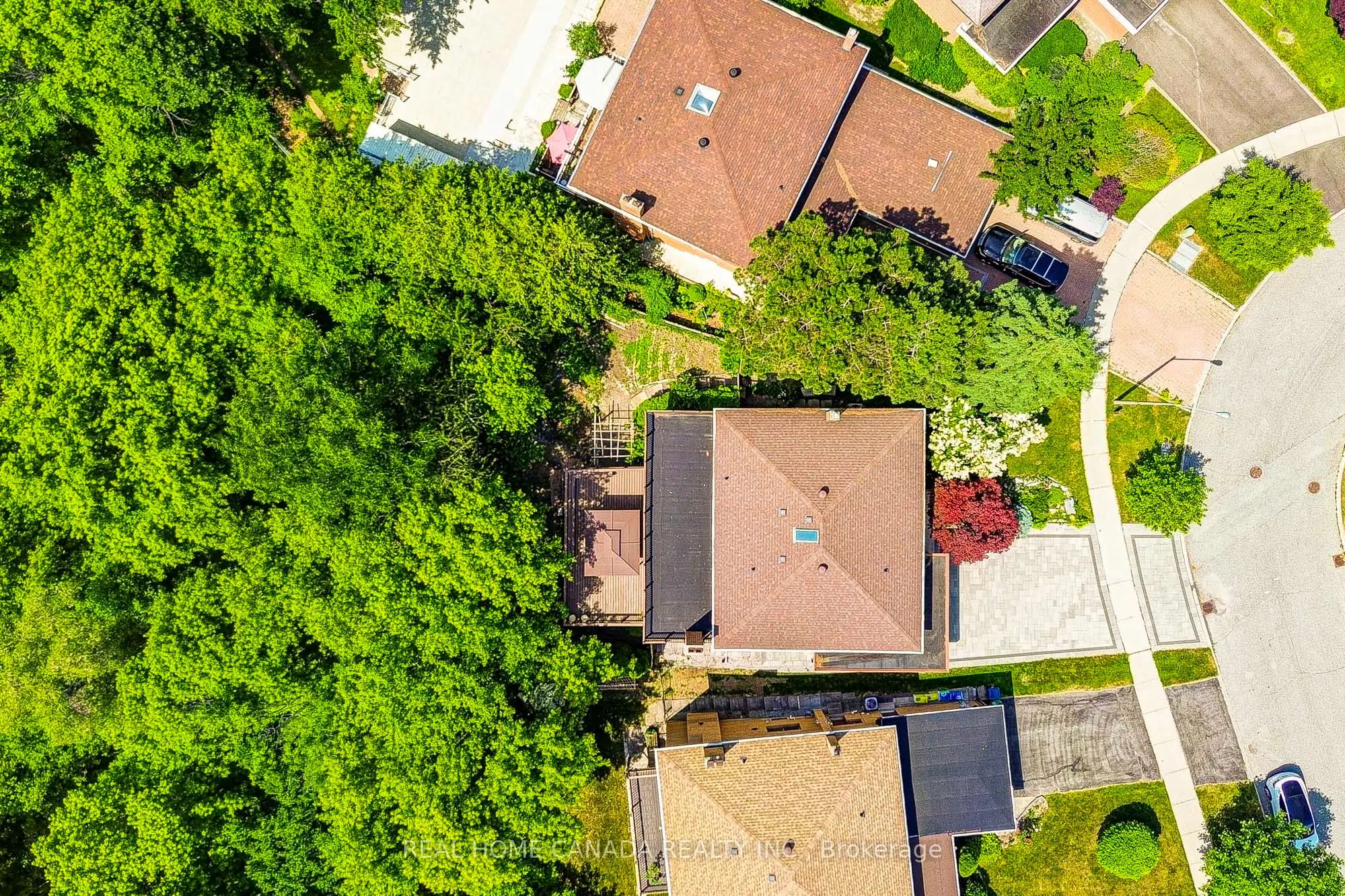 20 Saddletree Drive