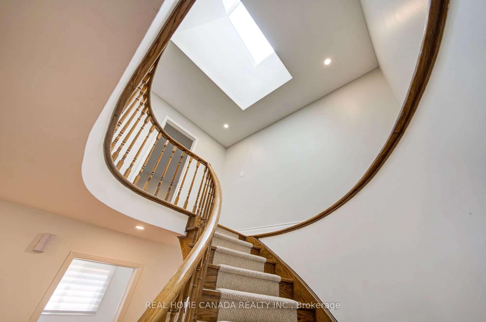 20 Saddletree Drive