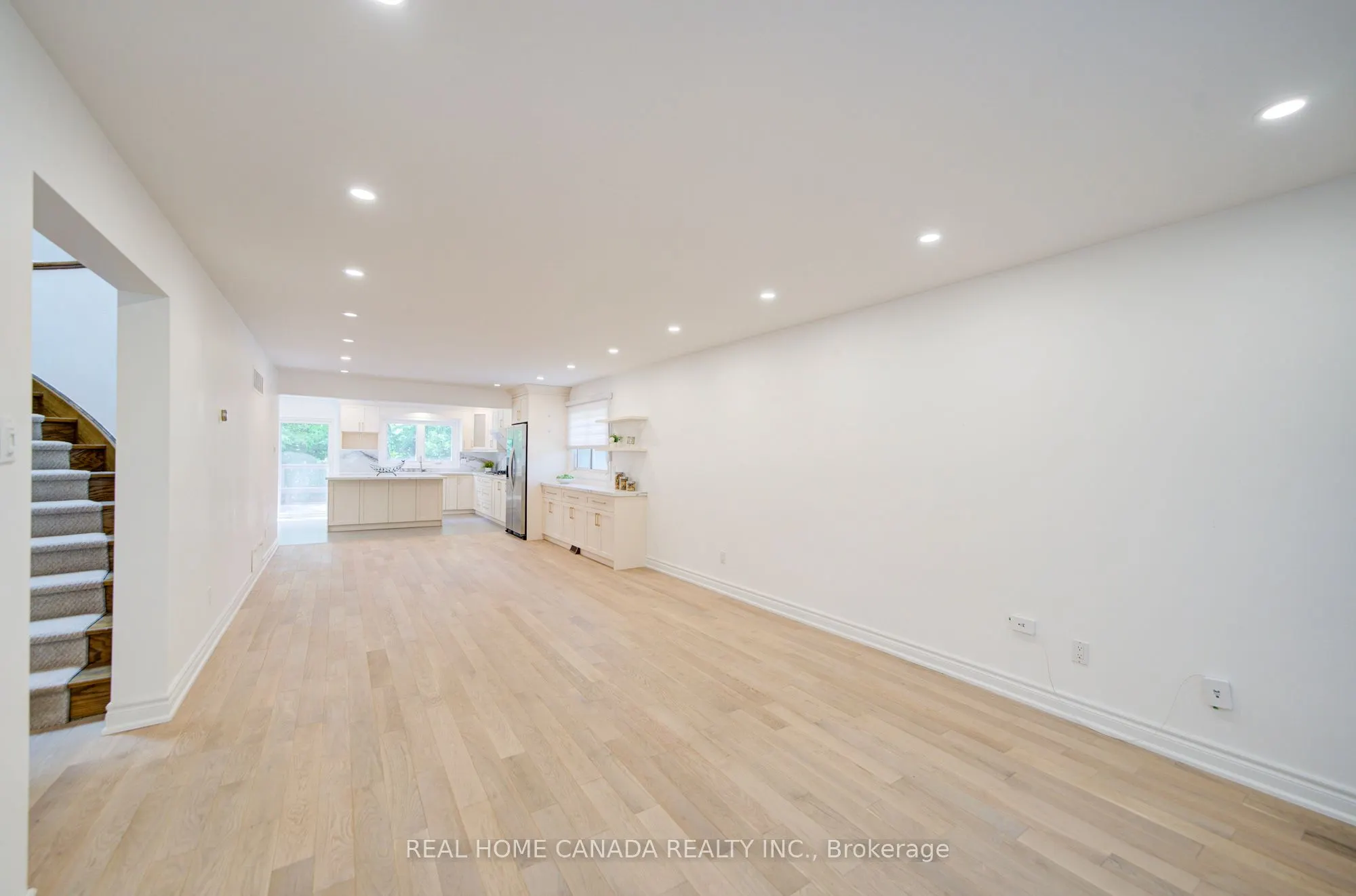 20 Saddletree Drive