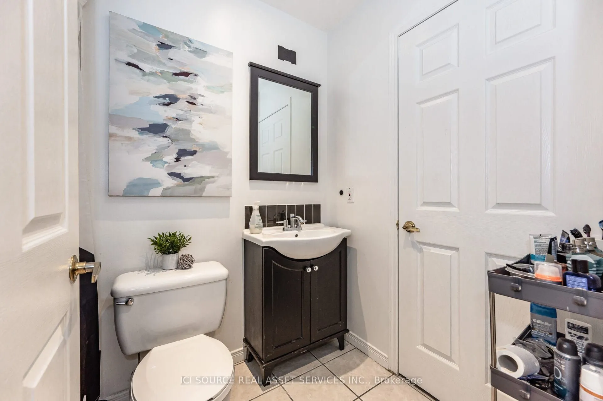 600 Eglinton Avenue E, #308