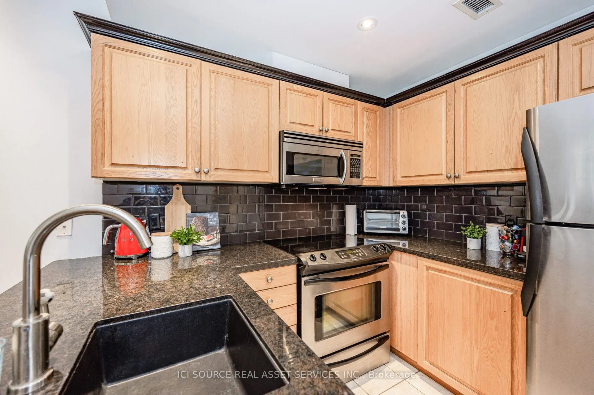 600 Eglinton Avenue E, #308