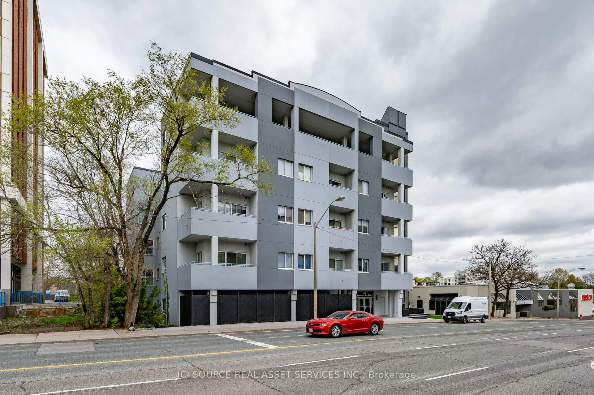 600 Eglinton Avenue E, #308