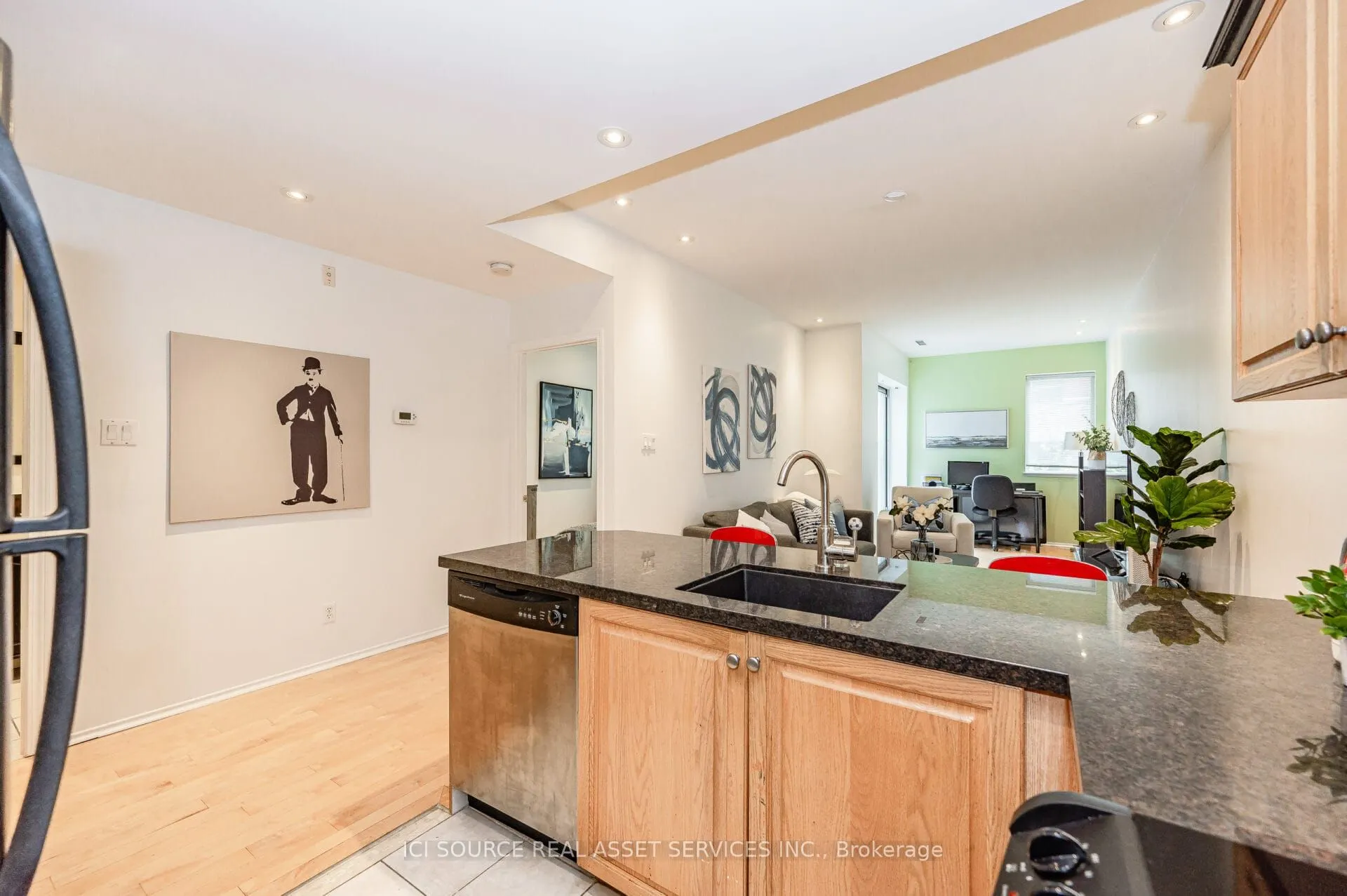 600 Eglinton Avenue E, #308