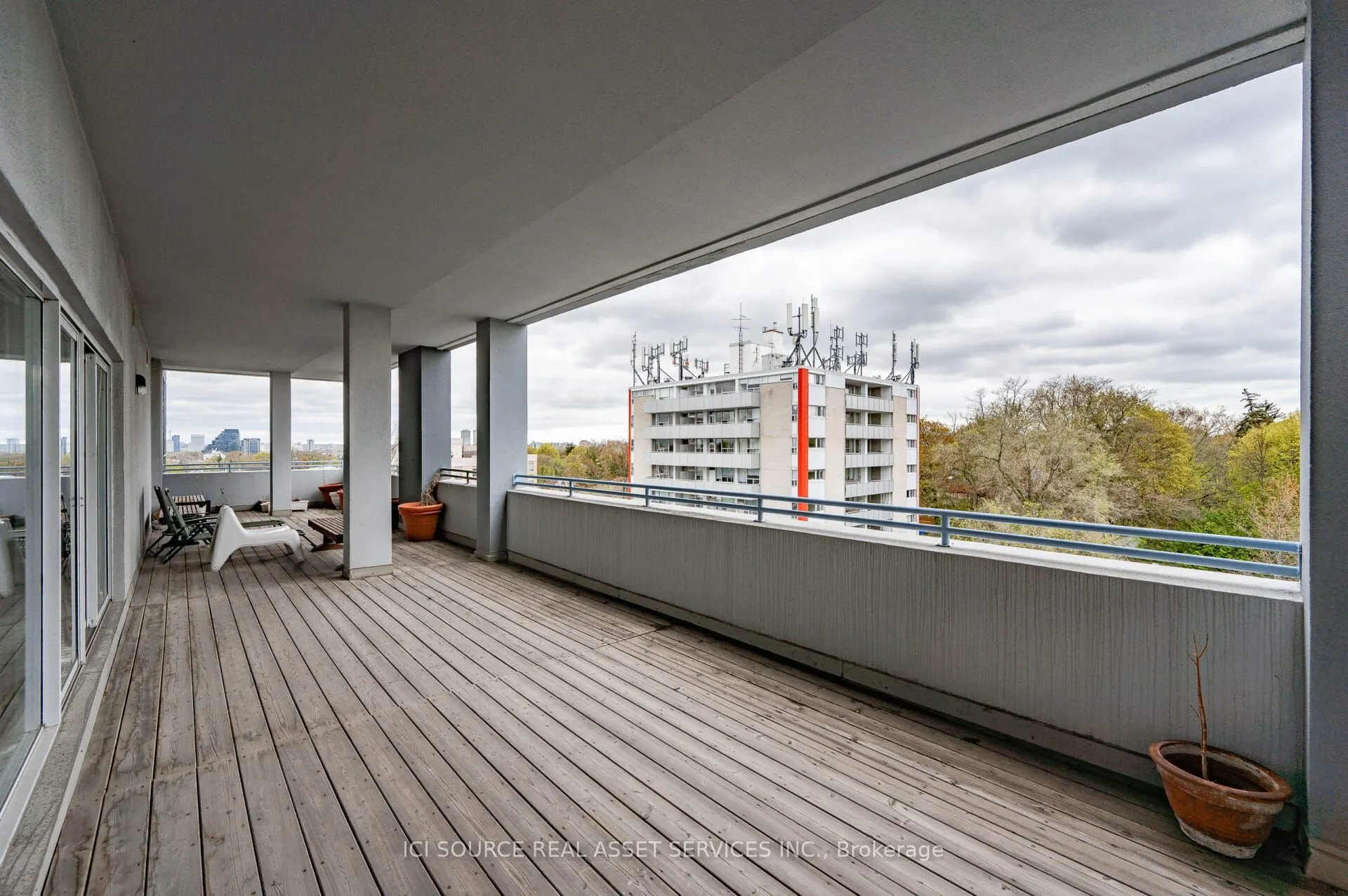 600 Eglinton Avenue E, #308