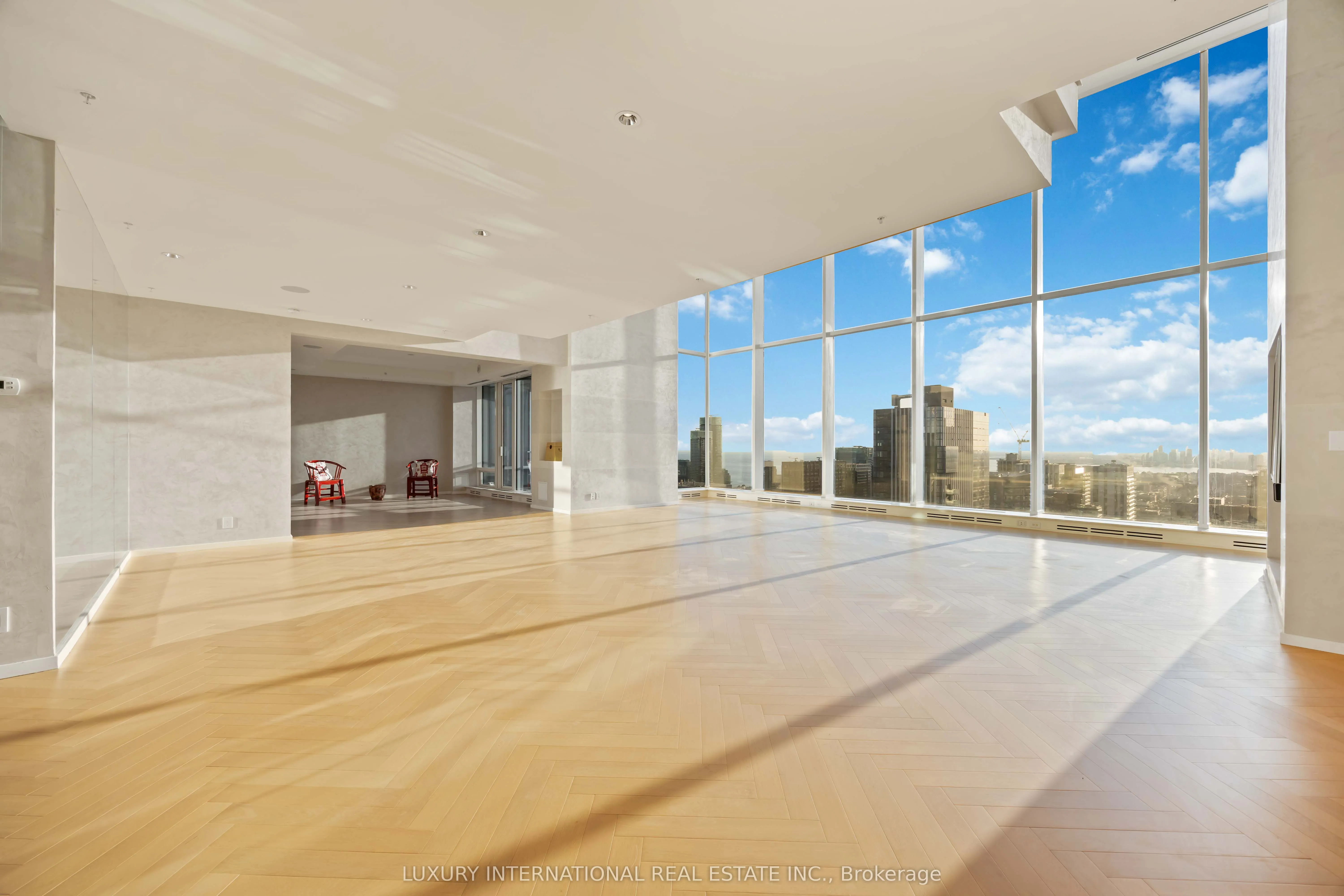 180 University Avenue, #5602