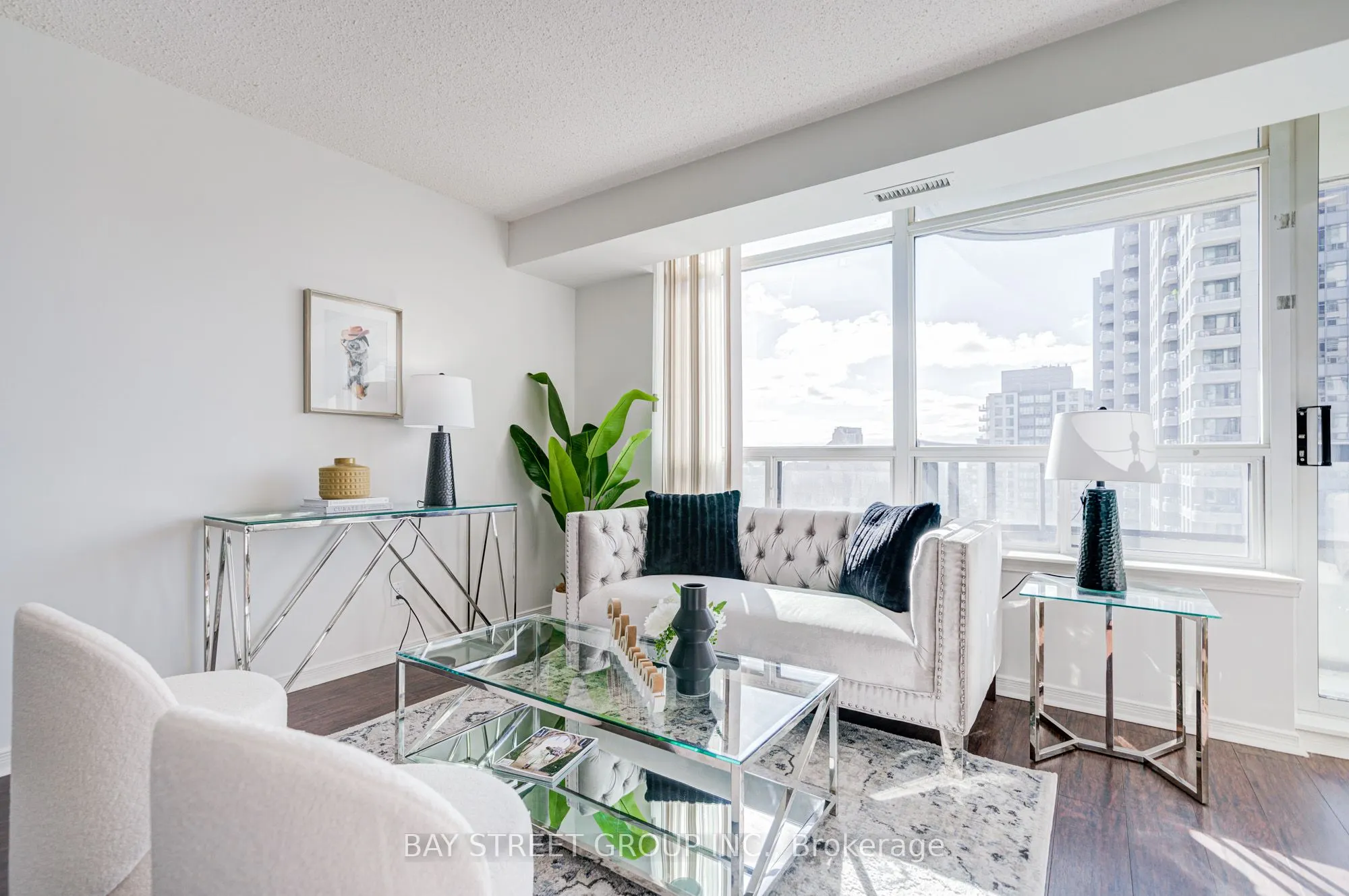 33 Empress Avenue, #2107