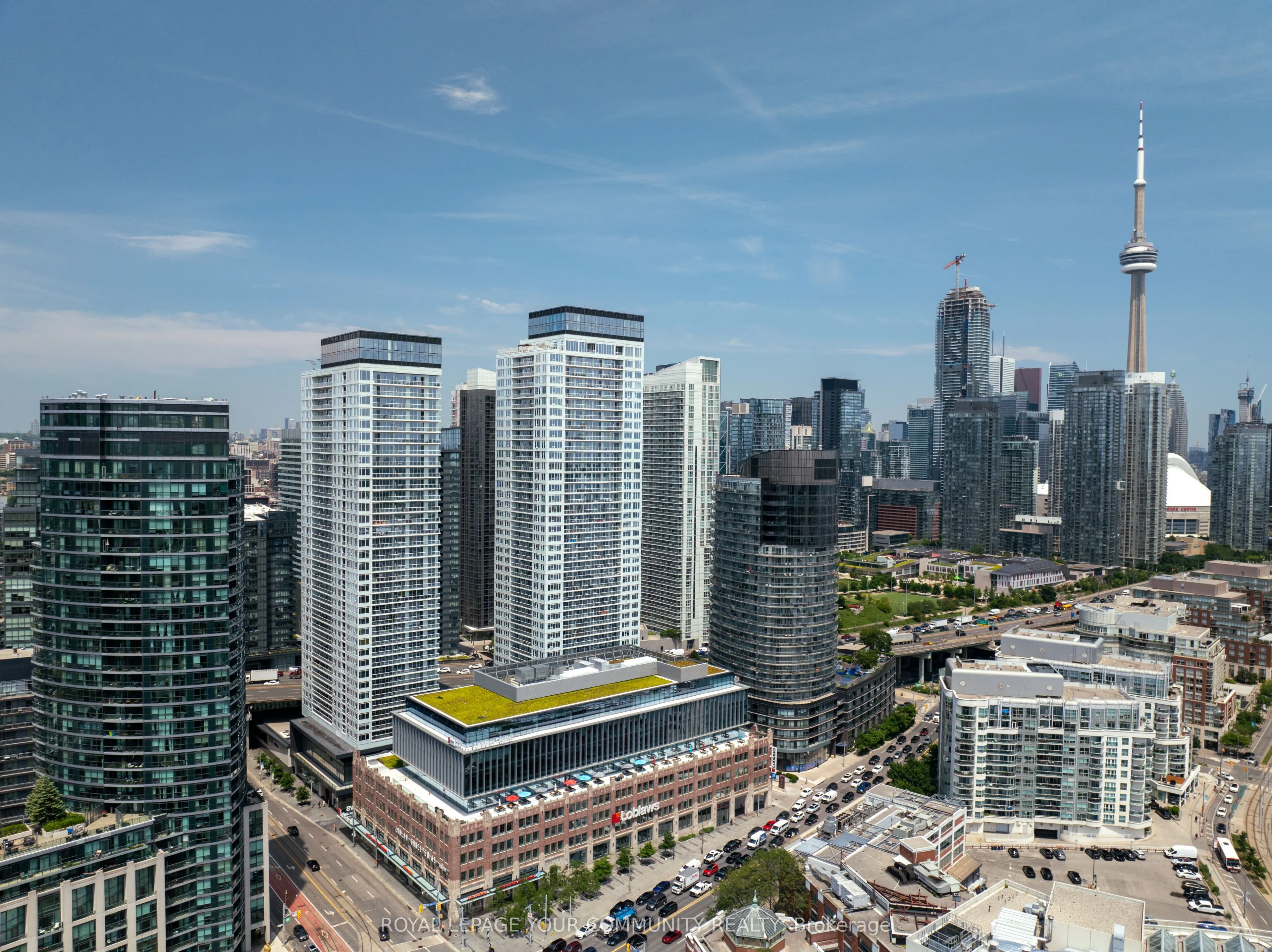 17 Bathurst Street, #3615