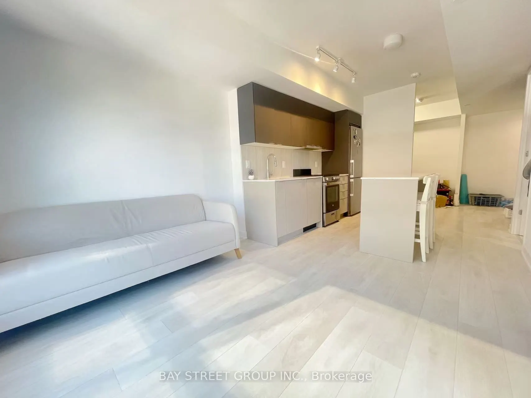 8 Tippett Road, #531