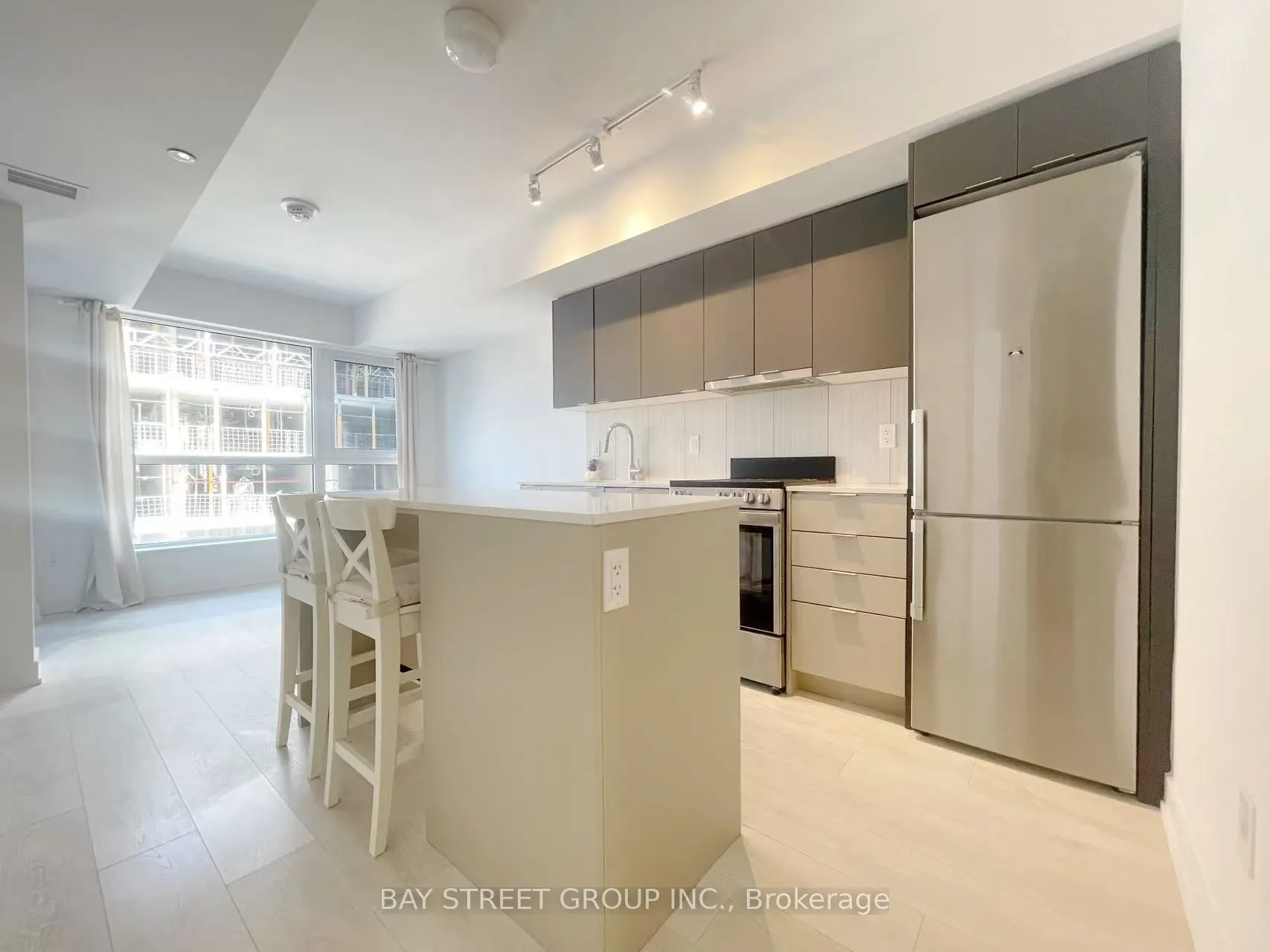8 Tippett Road, #531