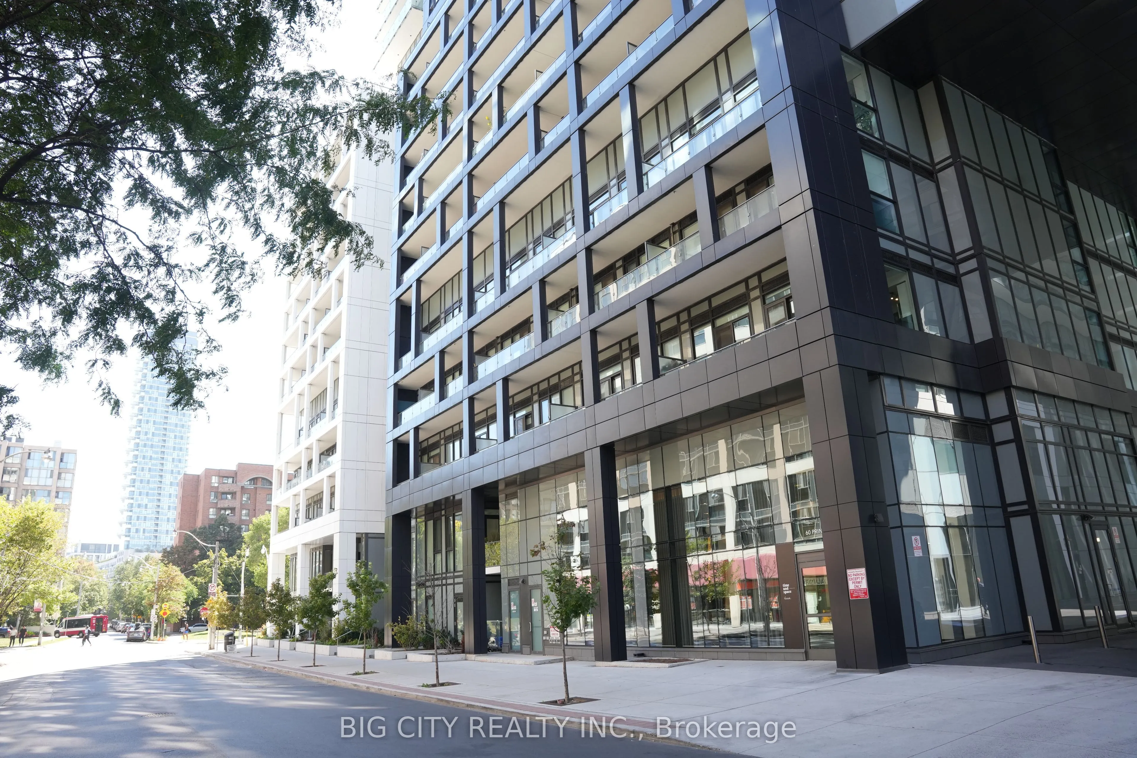 60 Princess Street, #716