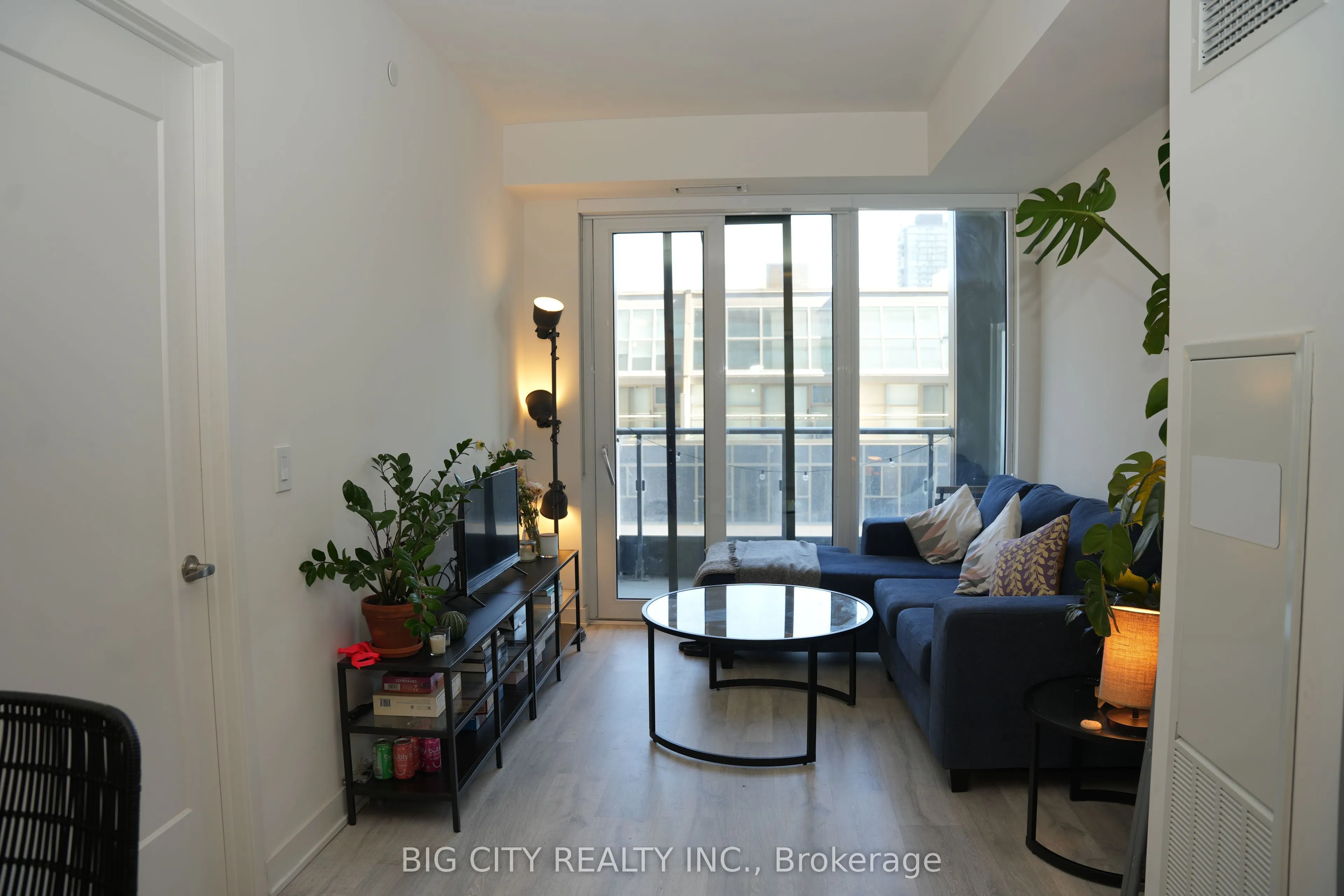 60 Princess Street, #716