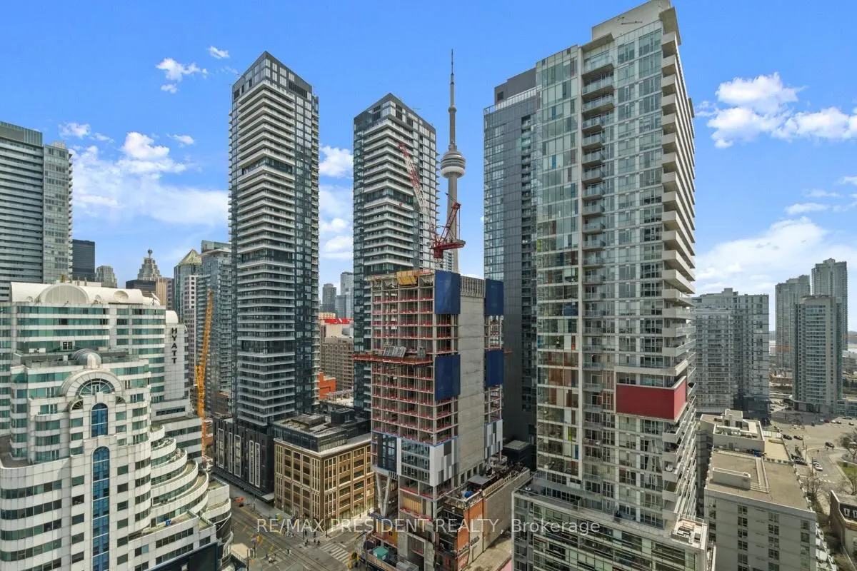 11 Charlotte Street, #2301