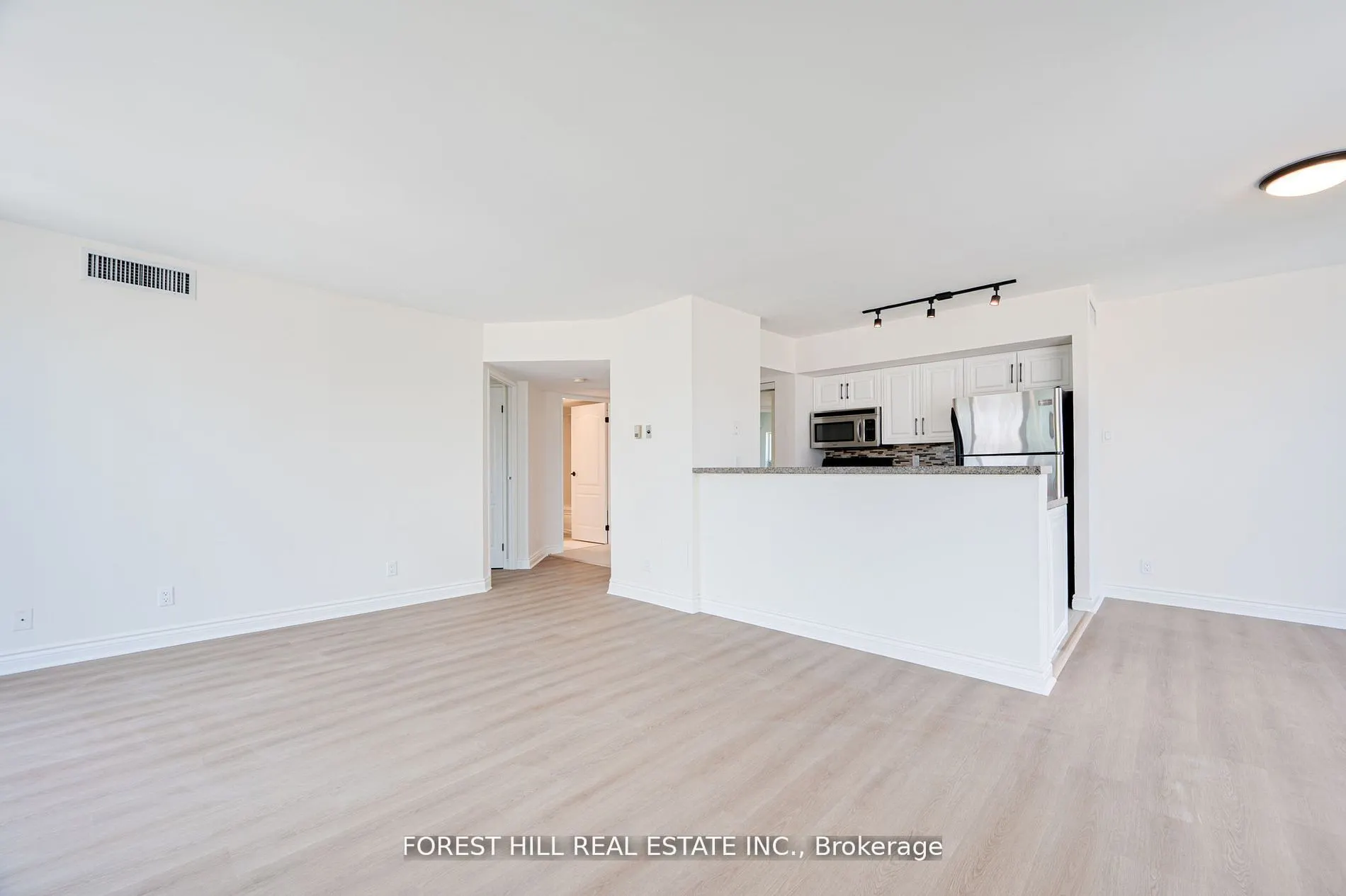 97 Lawton Boulevard, #804