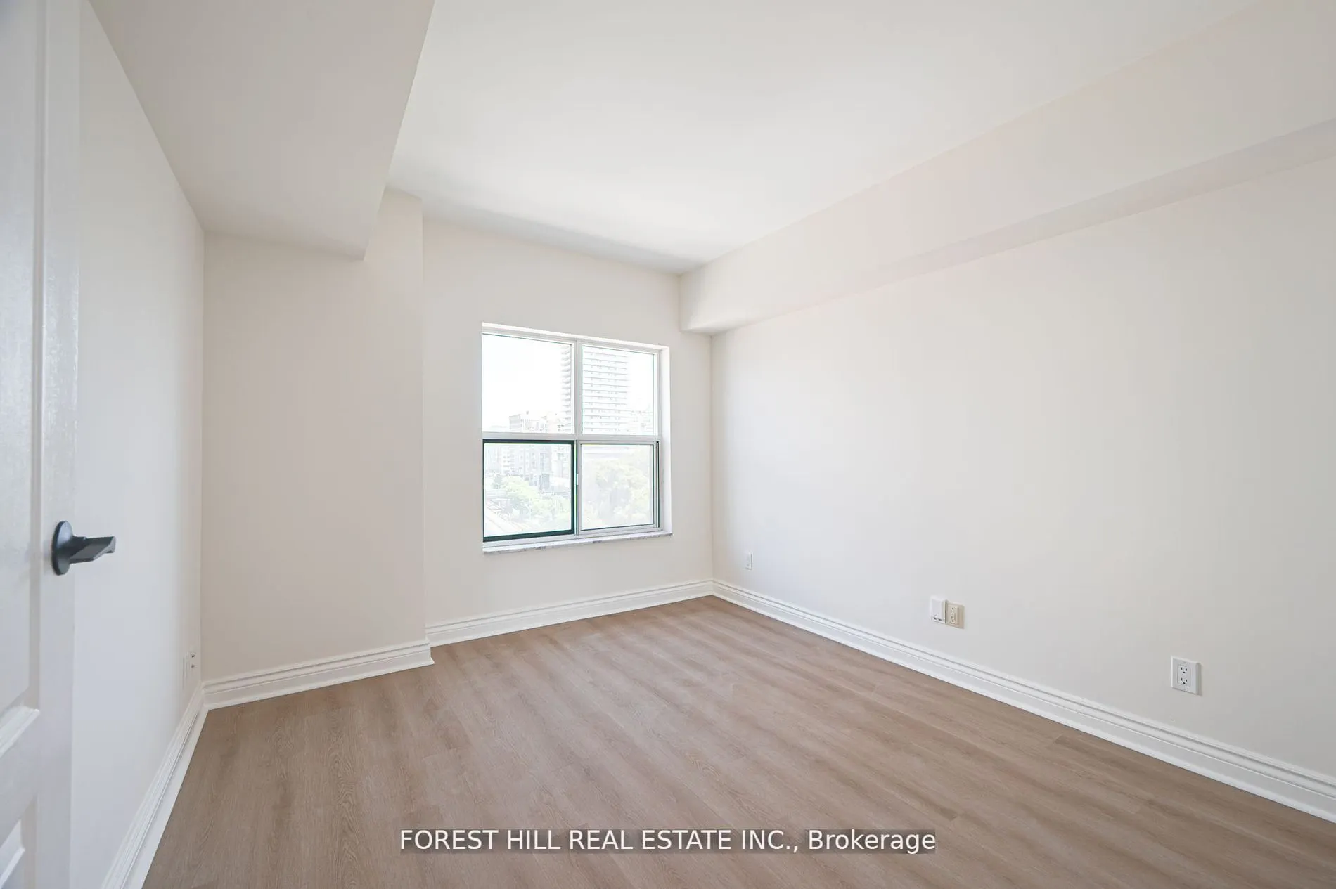 97 Lawton Boulevard, #804