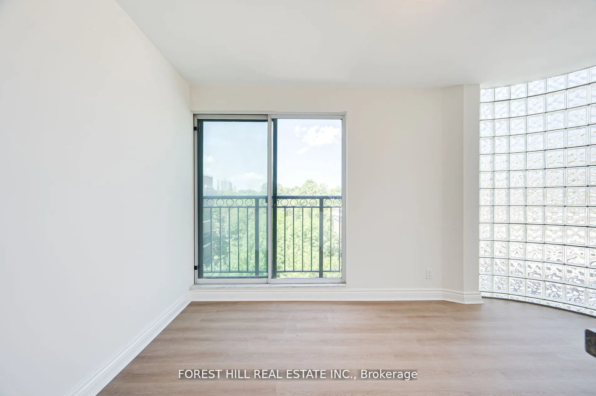 97 Lawton Boulevard, #804